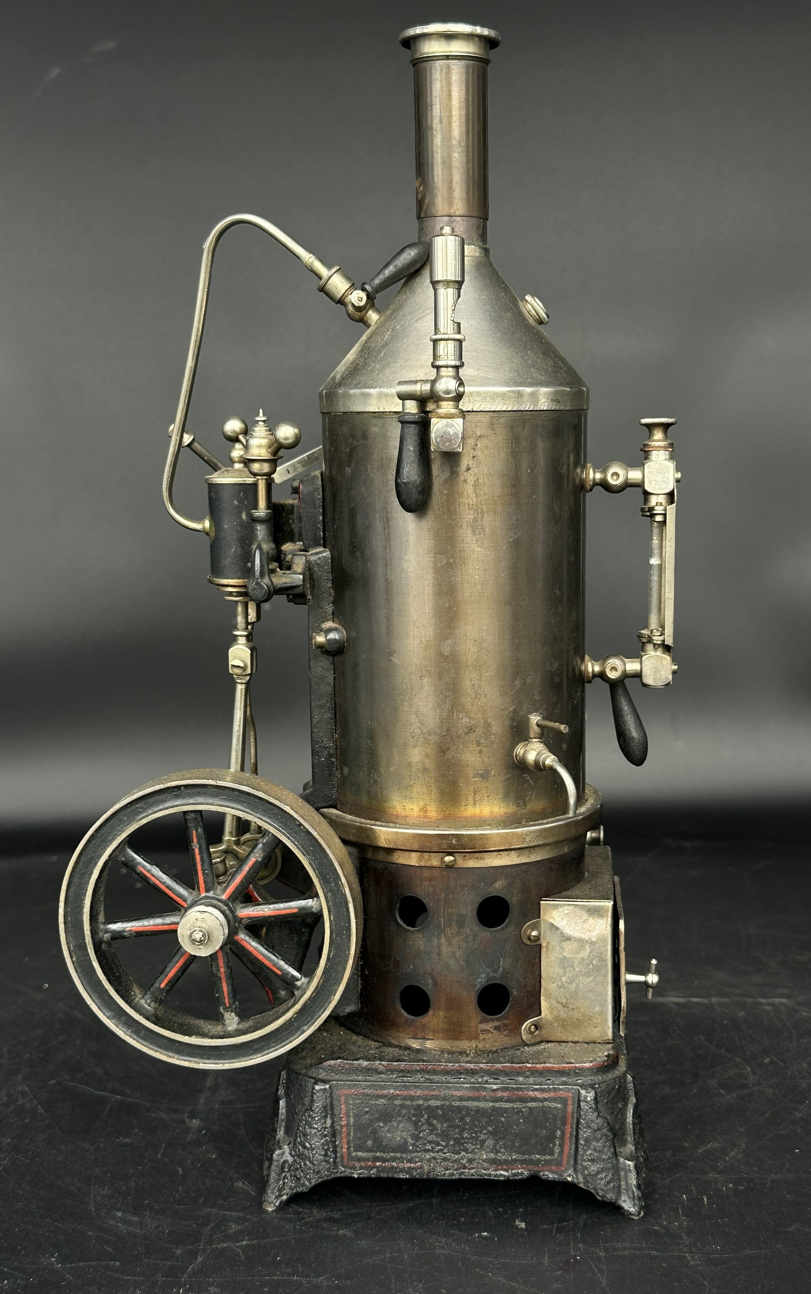Antique German DC Live Steam Engine Model (1 of 8)