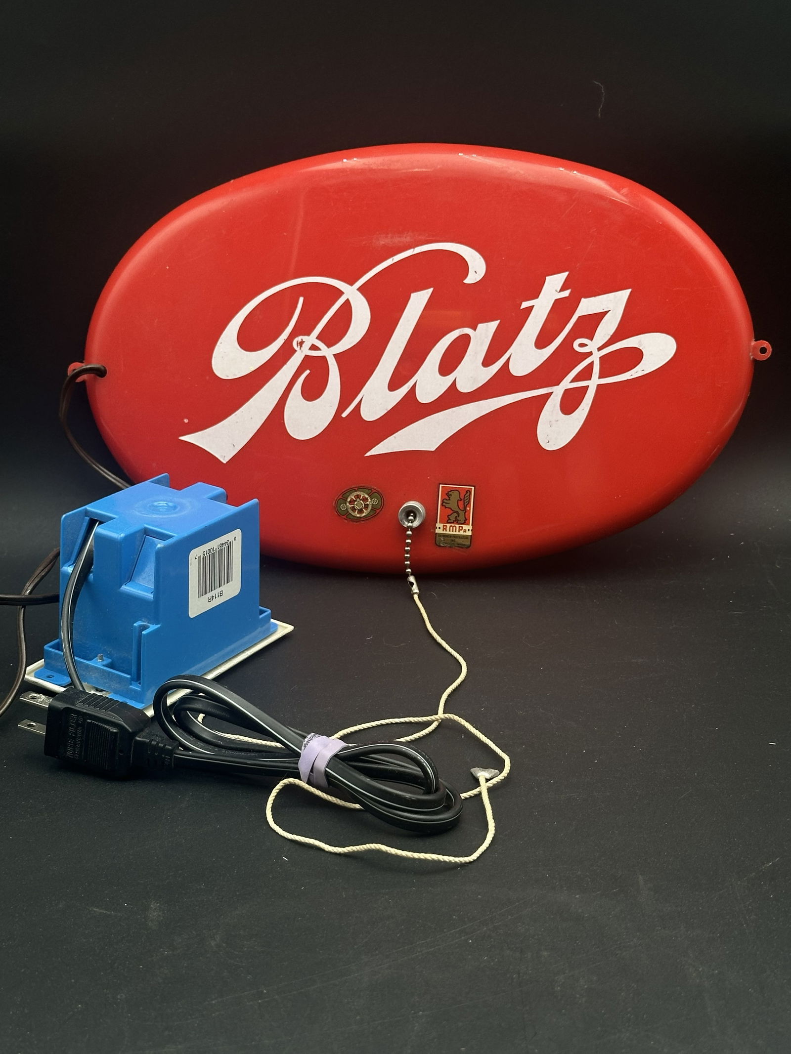 Vintage Blatz Beer Lighted Bar Sign, 1960s–1970s Tavern Advertising (1 of 7)