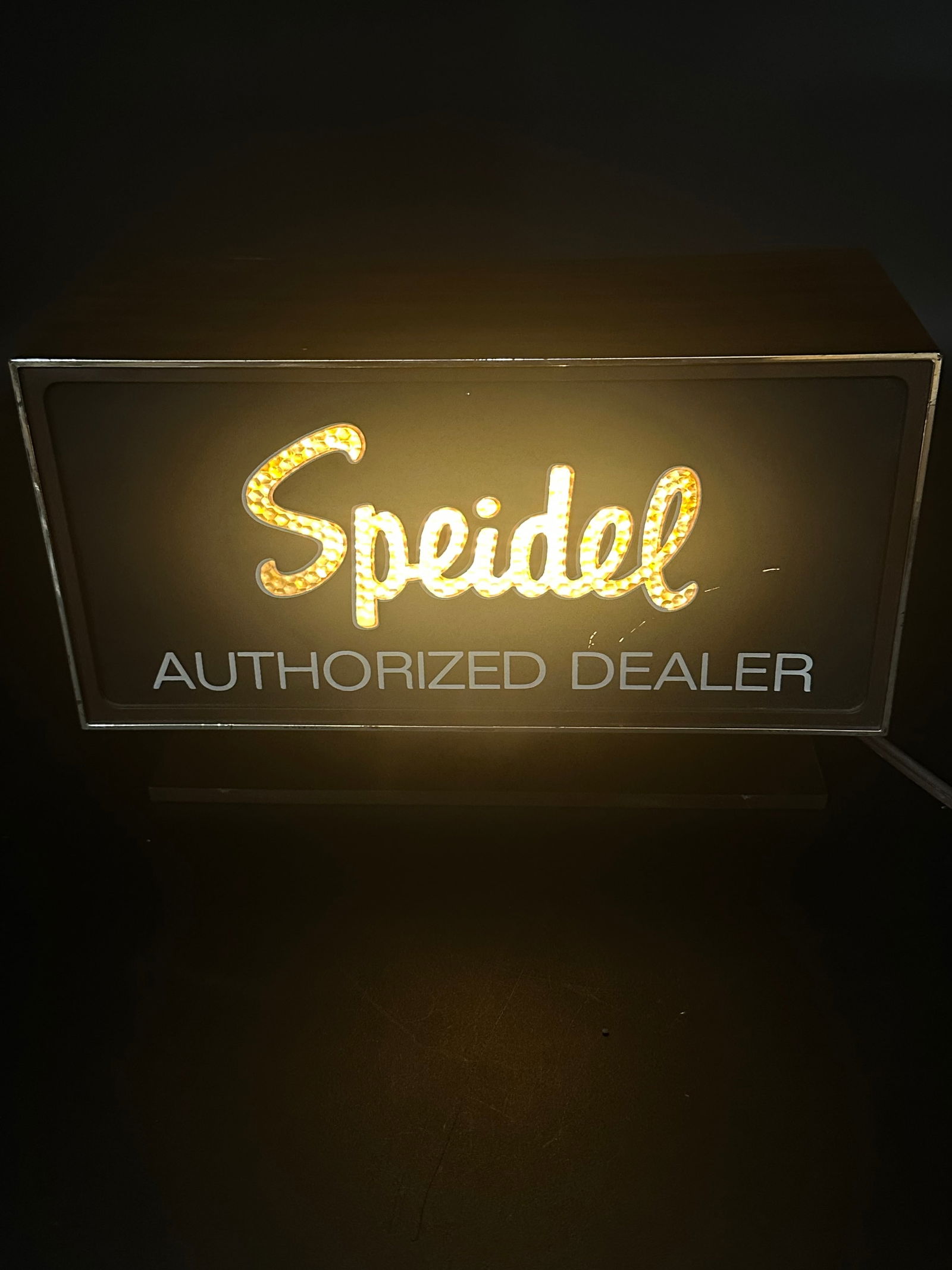 Vintage Speidel Authorized Dealer Lighted Sign (1 of 7)