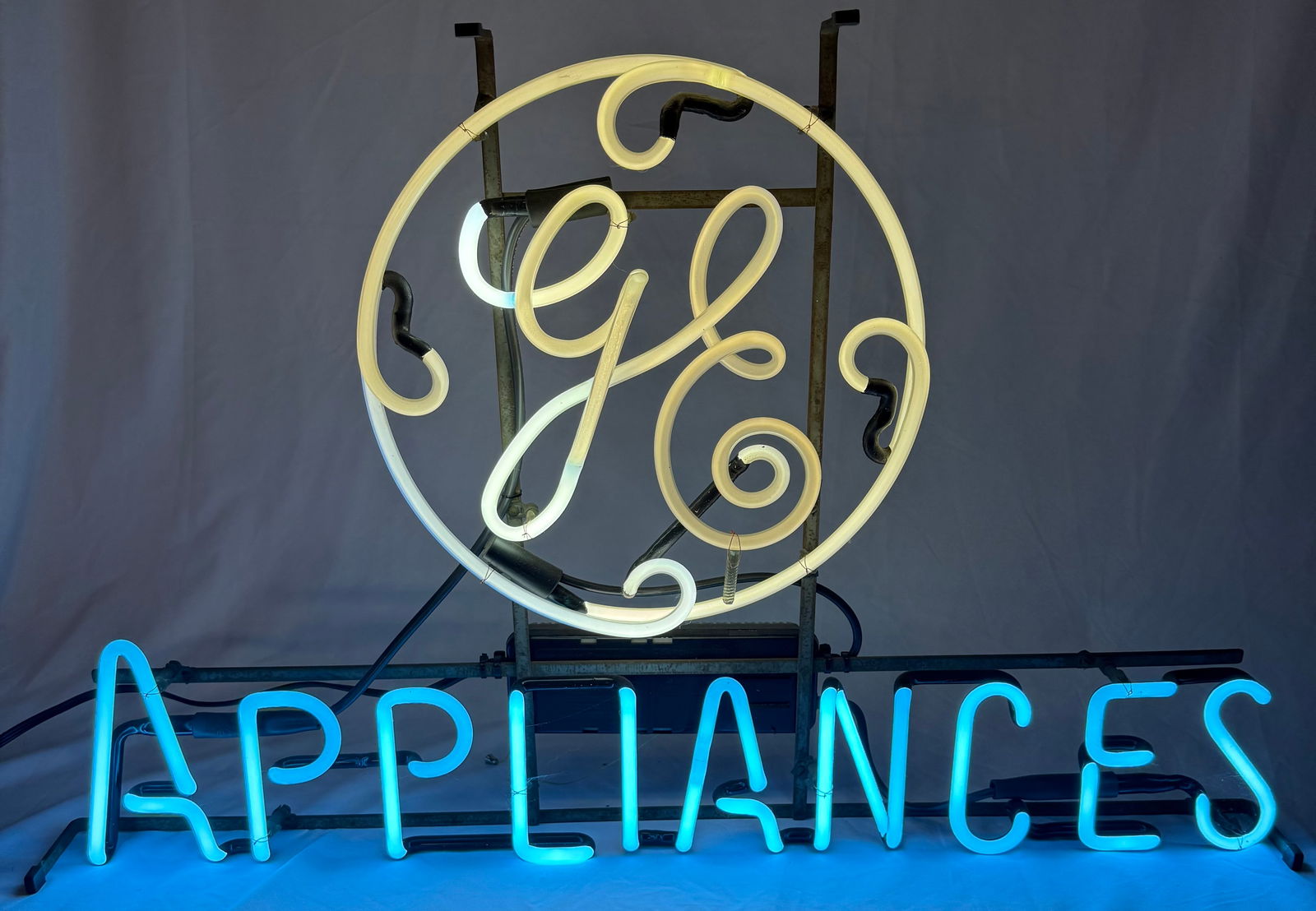 Vintage neon sign for GE Appliances. (1 of 8)