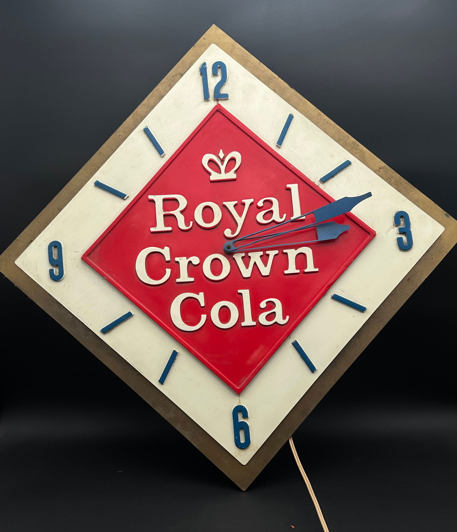 Vintage Royal Crown Cola Electric Advertising Clock (1 of 10)