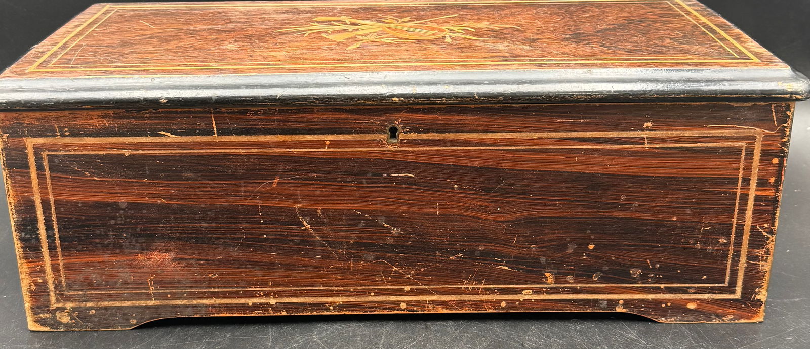 Swiss cylinder music box from the late 19th century. (1 of 9)