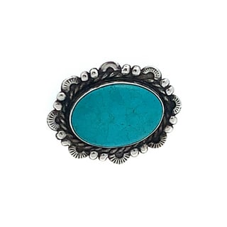 Vintage Navajo Sterling Silver Brooch with Oval Turquoise Cabochon, Hand Stamped, 7.5g: Classic Navajo sterling silver brooch showcasing an oval turquoise cabochon framed by hand-stamped and rope-edged silverwork. The craftsmanship highlights traditional Southwestern design, with bead ac