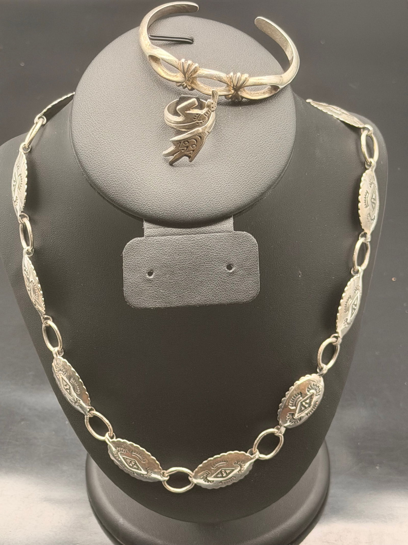 Vintage Southwestern Sterling Silver Jewelry Set – Concho Link Necklace, Ornate Cuff Bracelet & (1 of 12)