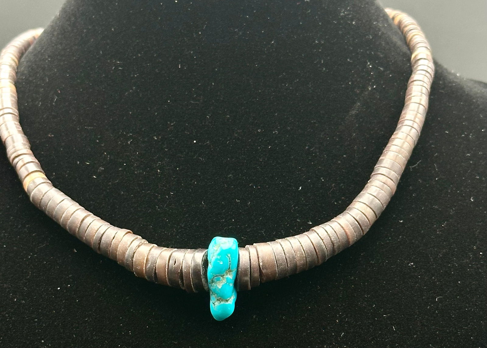 Vintage Santo Domingo Turquoise and Shell Heishi Necklace, 53g (1 of 10)