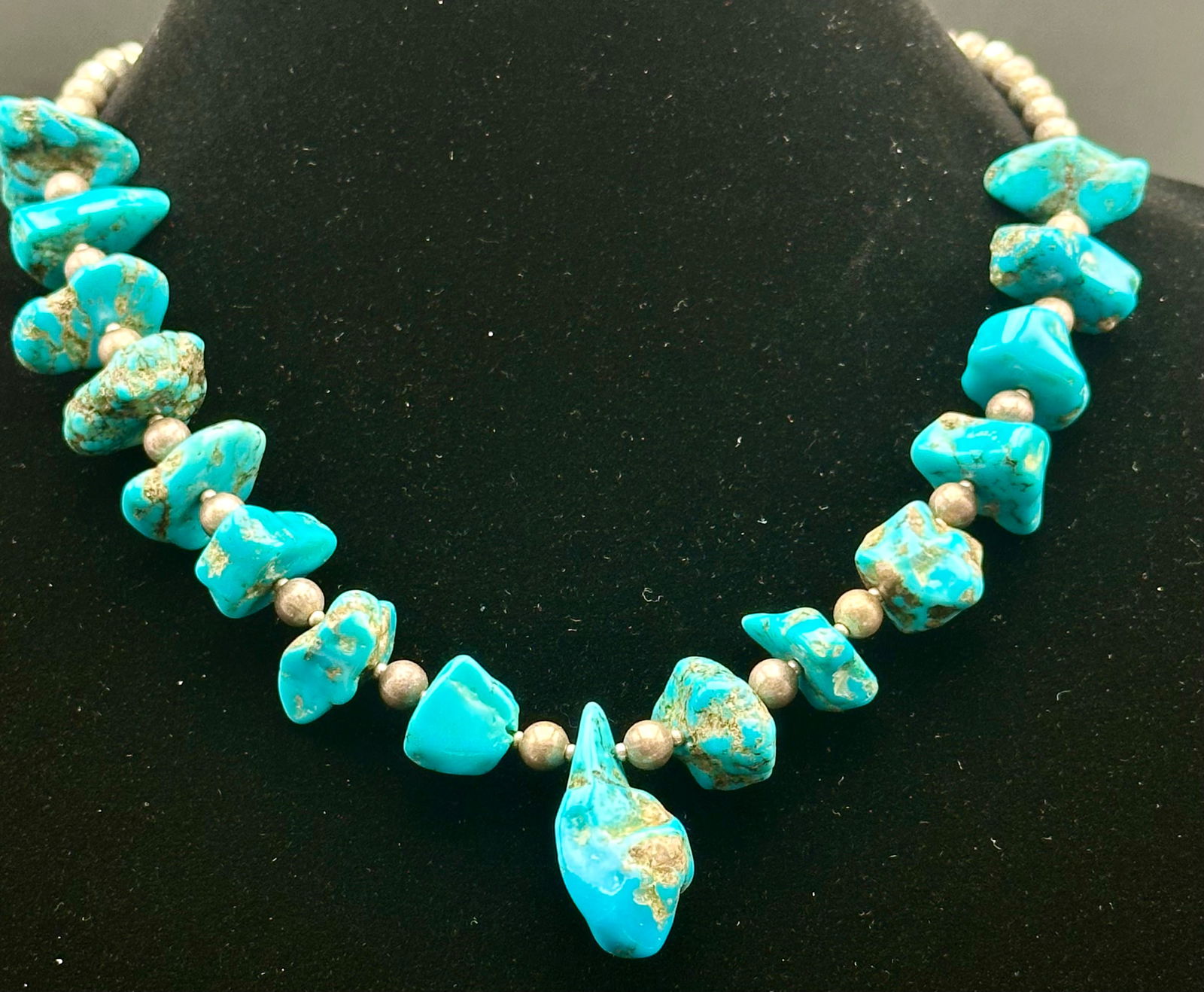 Vintage Navajo Sterling Silver and Turquoise Nugget Necklace, 90g (1 of 9)