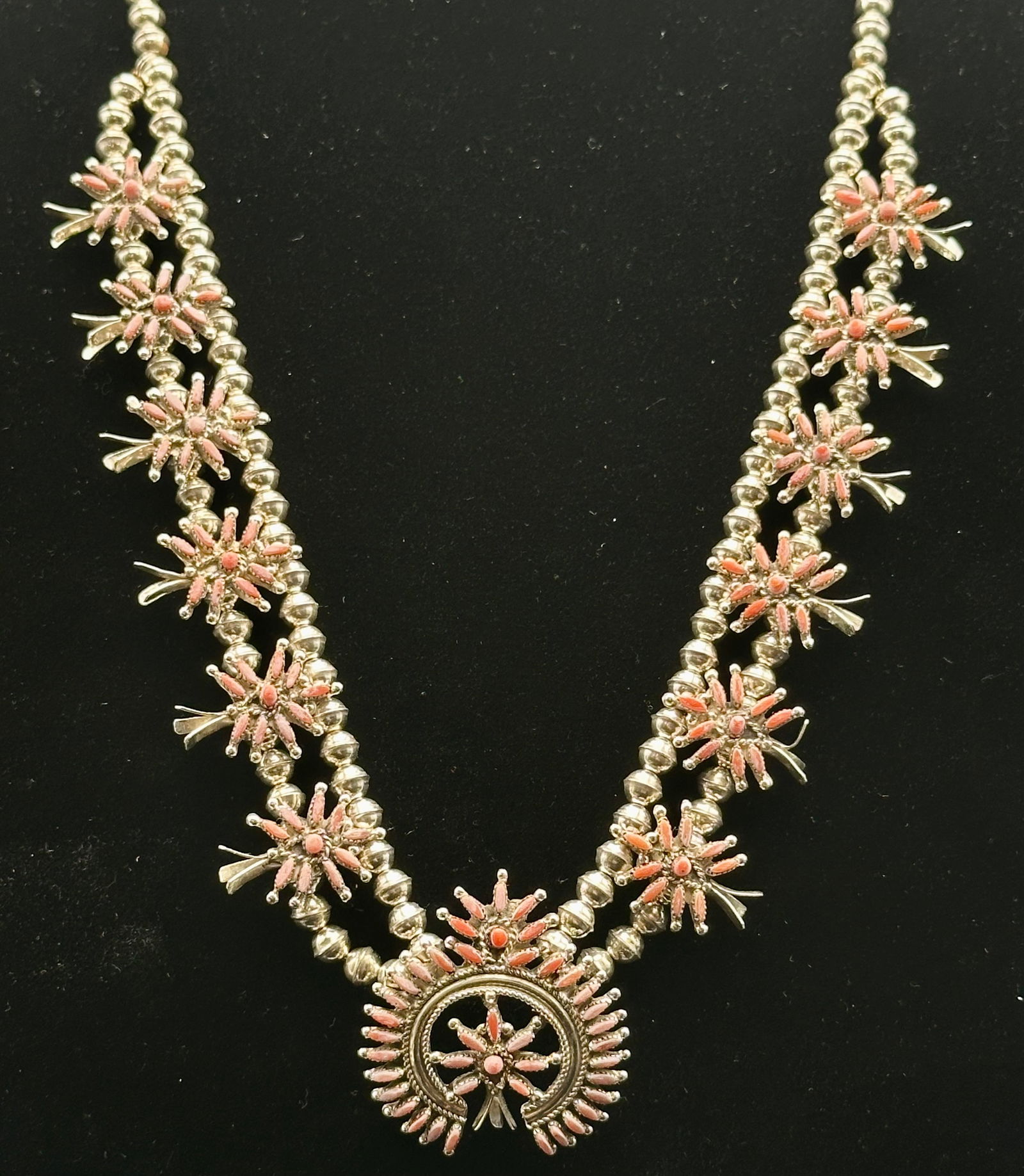 Vintage Navajo Sterling Silver and Coral Squash Blossom Necklace – 77g (1 of 11)