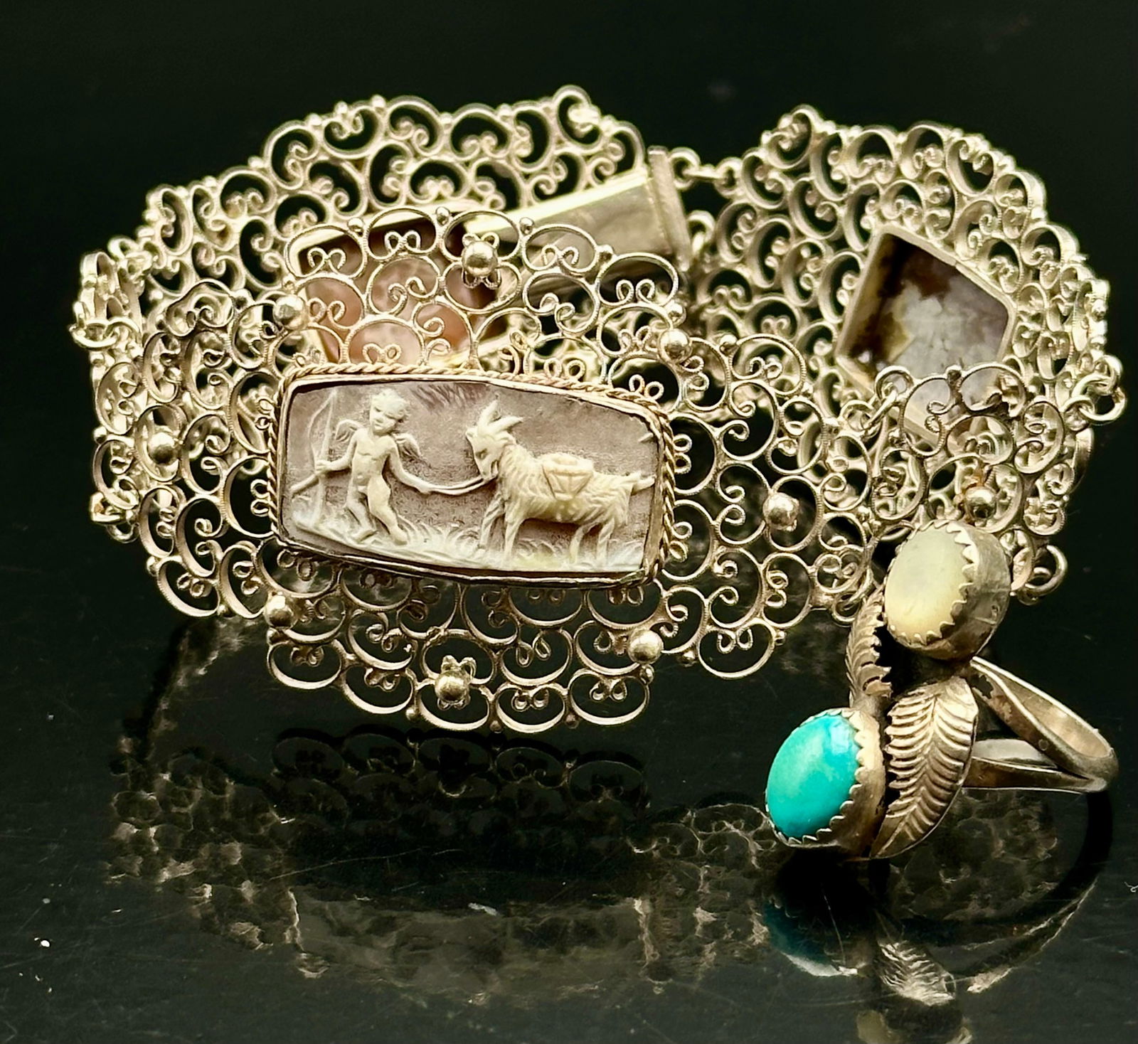 Vintage Italian Filigree Cameo Bracelet & Native American Silver Ring (21g Total) (1 of 11)
