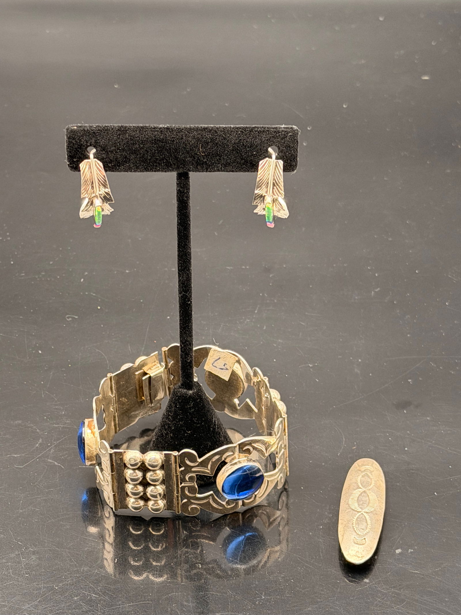 Native Sterling Feather Earrings & Southwestern Silver Bracelet Set – 40g (1 of 10)