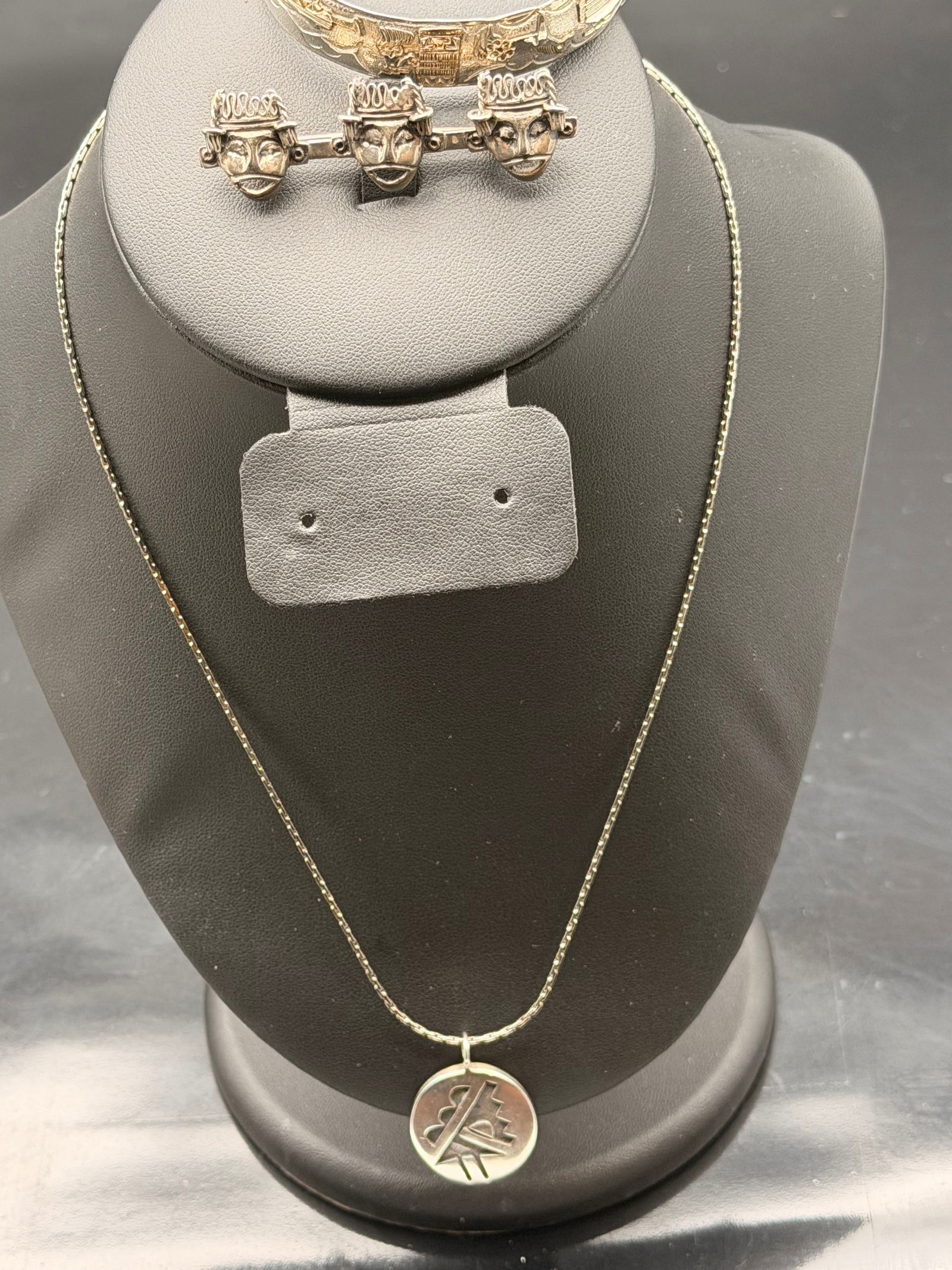 Vintage Mexico Silver Set – Cuff Bracelet, Face Brooch & Pendant Necklace – 43g (1 of 9)