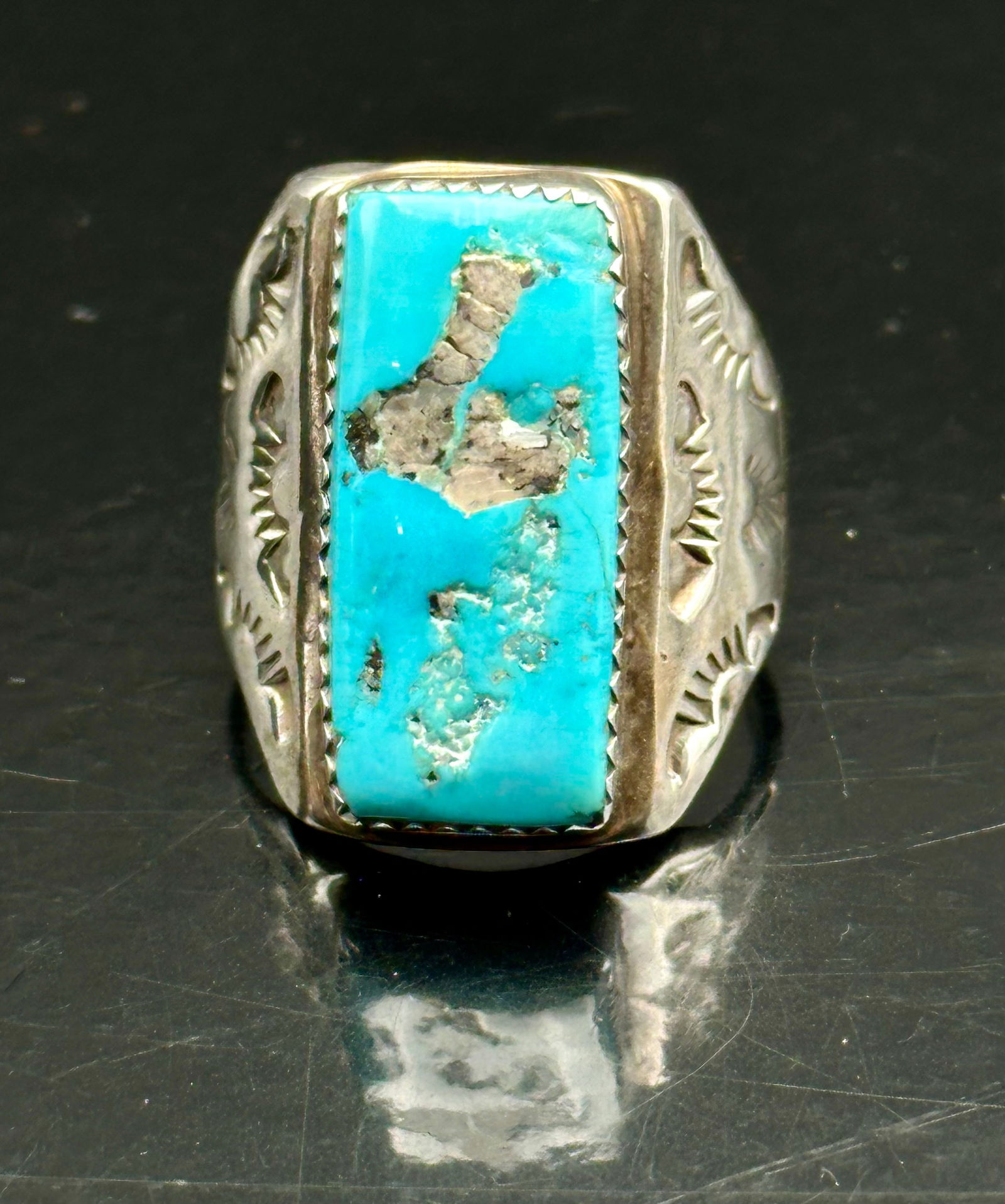 Vintage Navajo Sterling Silver Rectangular Turquoise Ring, Size 10 (1 of 7)