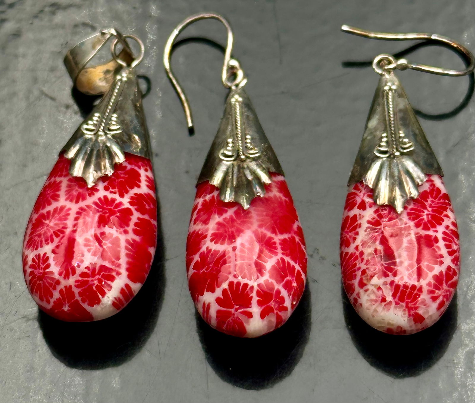 Sterling Silver Red Fossil Coral Pendant & Earring Set, Floral Pattern, 9g, .925 (1 of 10)
