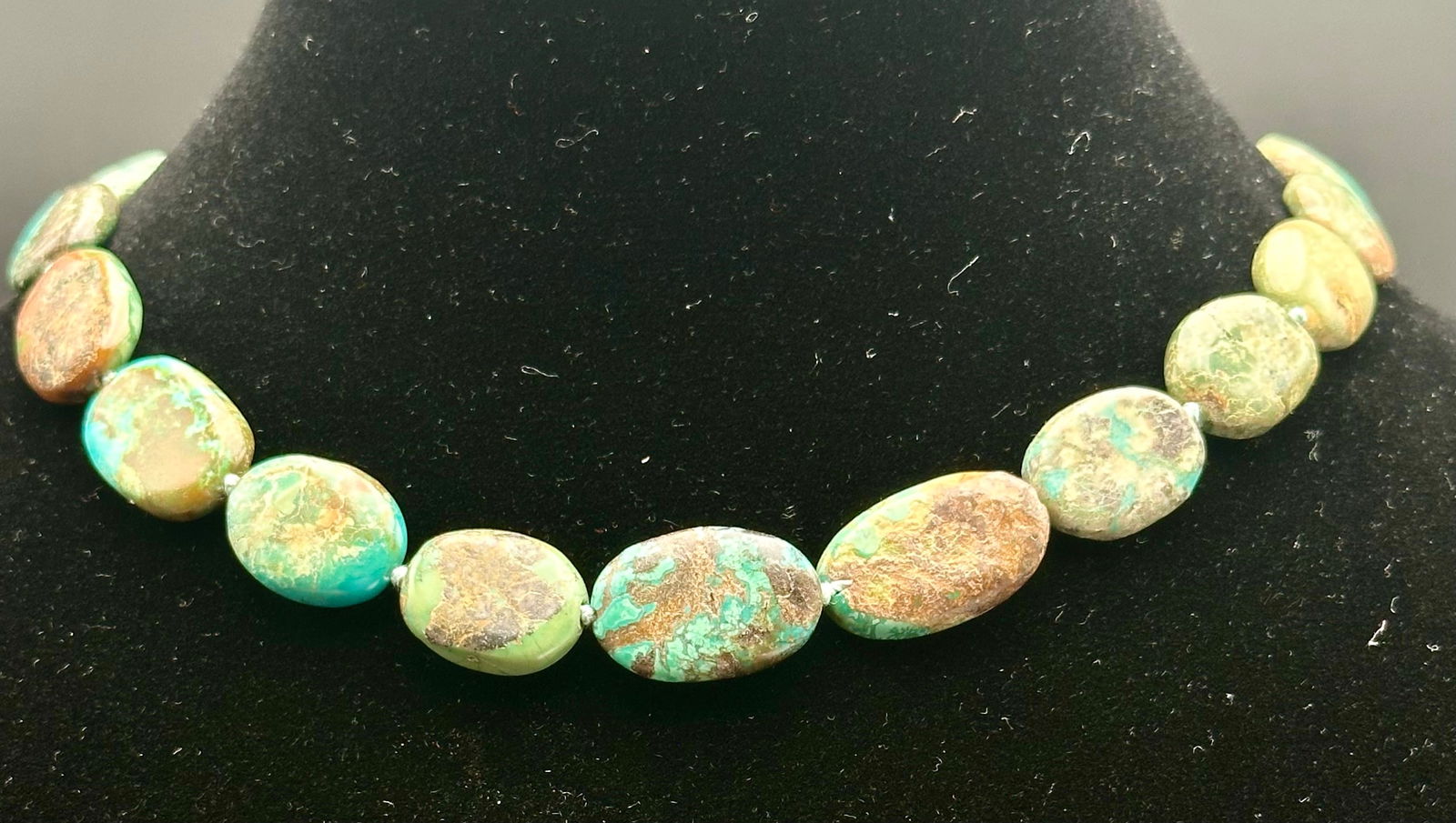 Turquoise Oval Bead Necklace (1 of 6)
