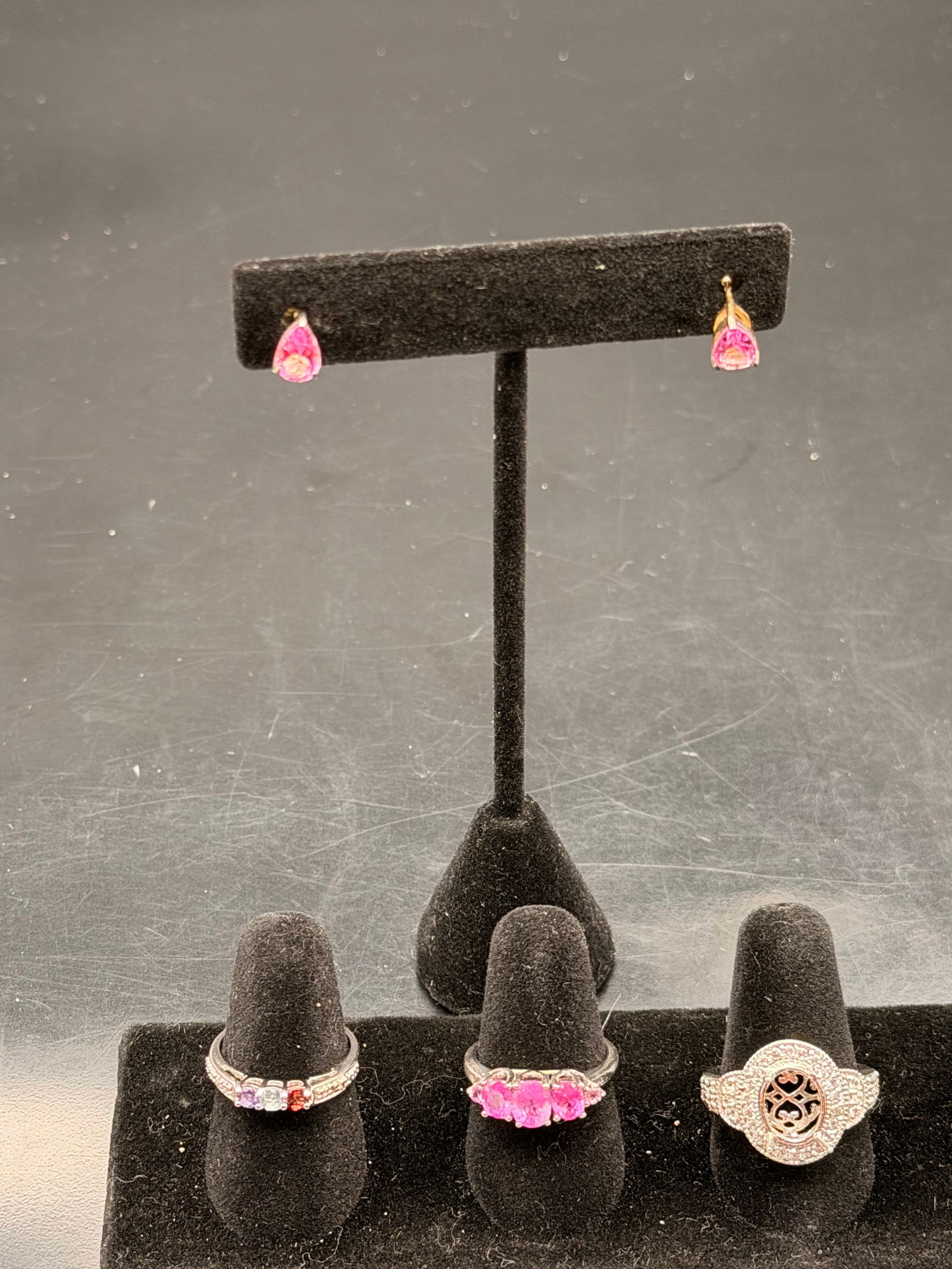 Elegant Pink Gemstone Jewelry Set – Three Sterling Silver Rings & Teardrop Earrings (1 of 17)