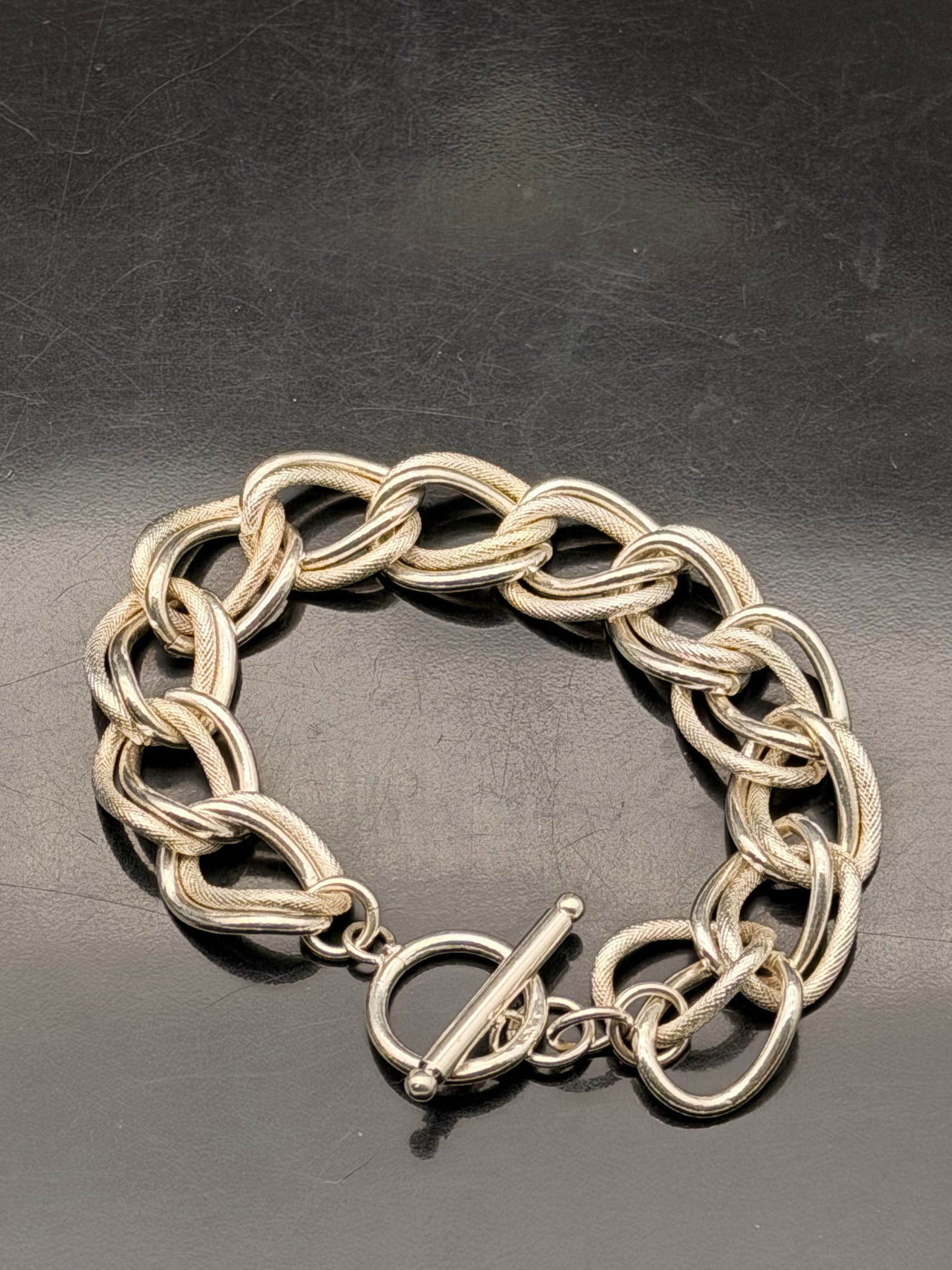 Vintage Sterling Silver 925 Chain Link Bracelet – 34g Textured Oval Links, Toggle Clasp (1 of 6)