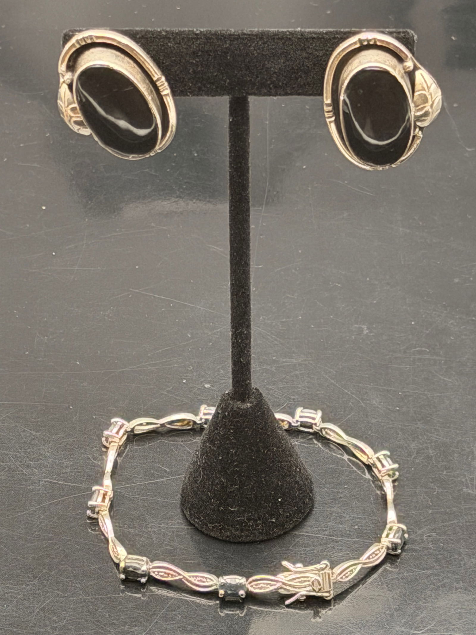 Vintage Sterling Silver Onyx Jewelry Set – Oval Earrings & Stone Bracelet – 25g Marked 925 (1 of 9)