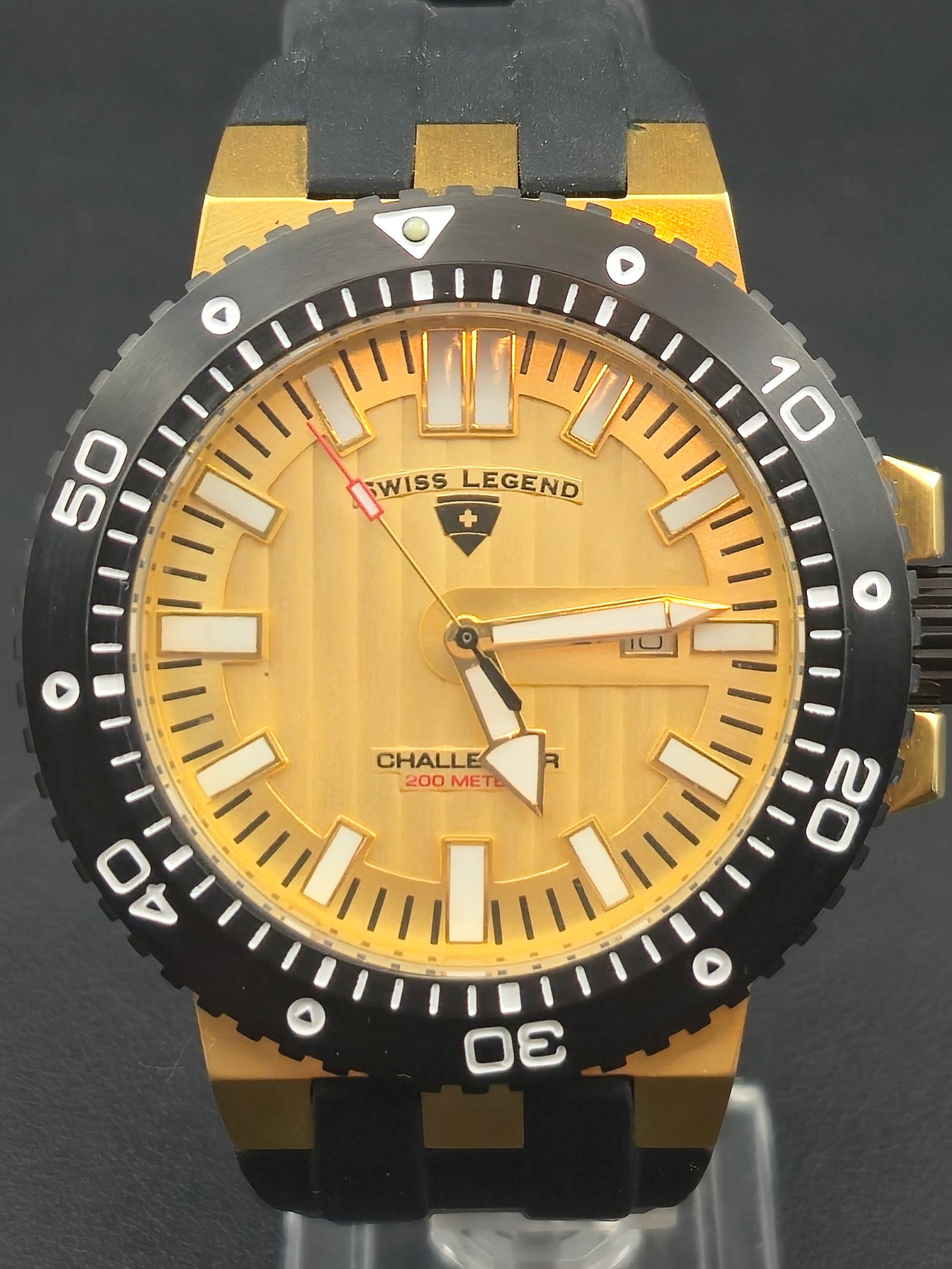 Swiss Legend Challenger 52 mm Gold & Black Diver Watch NOS Full Set (2010s) (1 of 13)