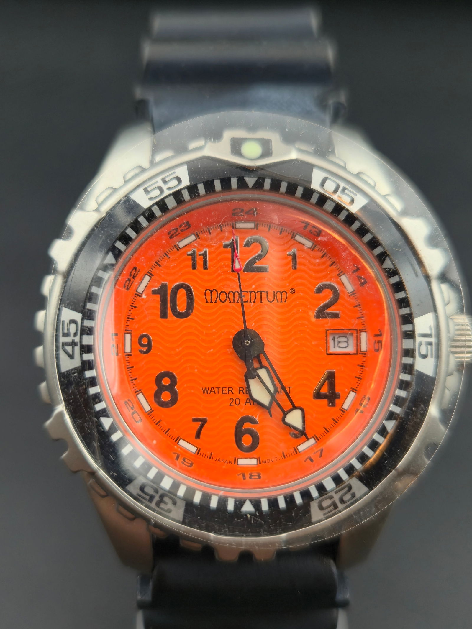 Momentum M1 Orange Dial 40 mm Diver AC Series 0006 NOS Full Set (200 M) (1 of 9)