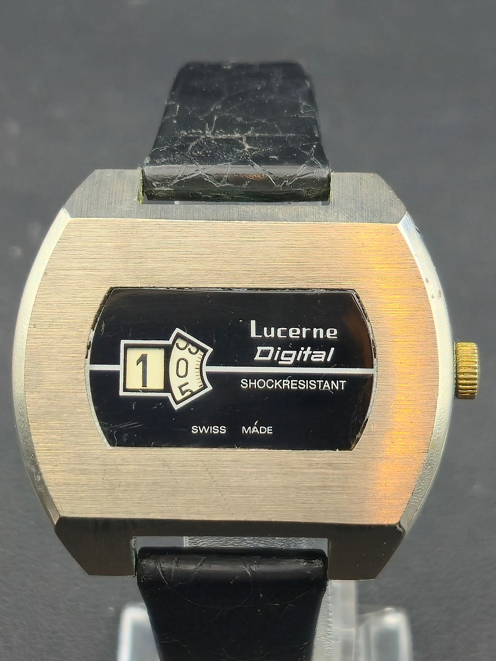 Lucerne Digital Jump Hour Swiss Manual Wind Watch 41 mm Retro 1970s Runs (1 of 9)
