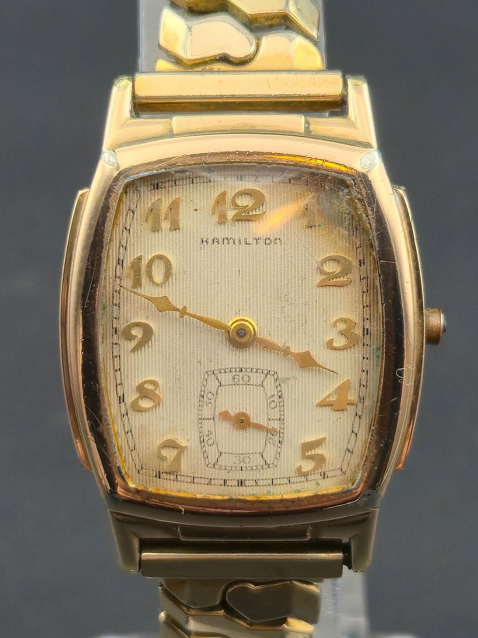 Hamilton 10K GF “Glenn” 17J Cal. 987E Manual Wind Watch 27 mm 1946 Runs Needs Crown (1 of 11)