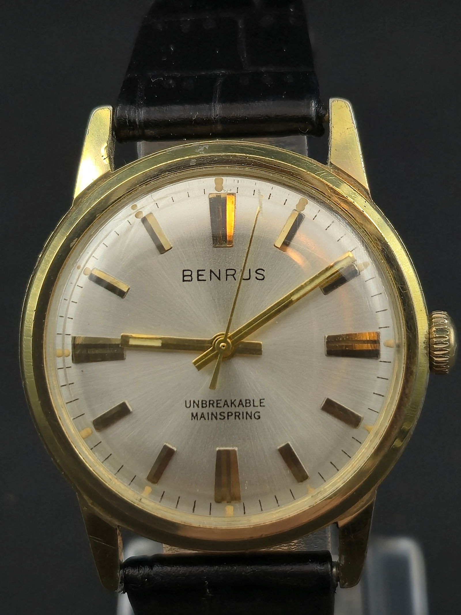 Benrus 33 mm Gold Tone Vintage Mechanical Watch 17 Jewels Runs Unbreakable Mainspring (1 of 10)