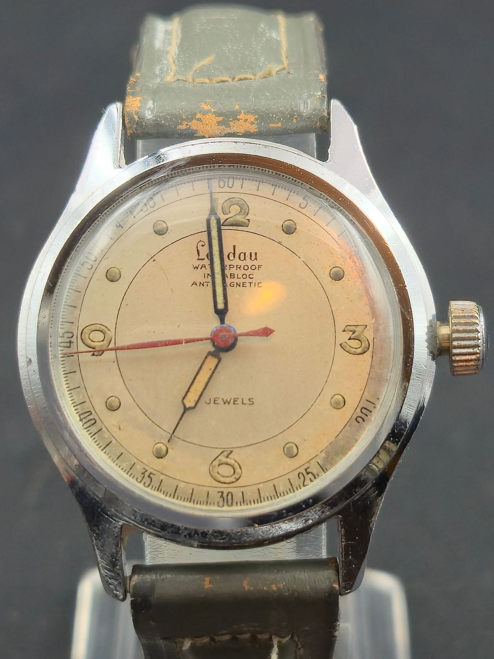 Landau 31 mm Stainless Steel 17 Jewel Mechanical Watch Incabloc Antimagnetic Runs Vintage (1 of 9)