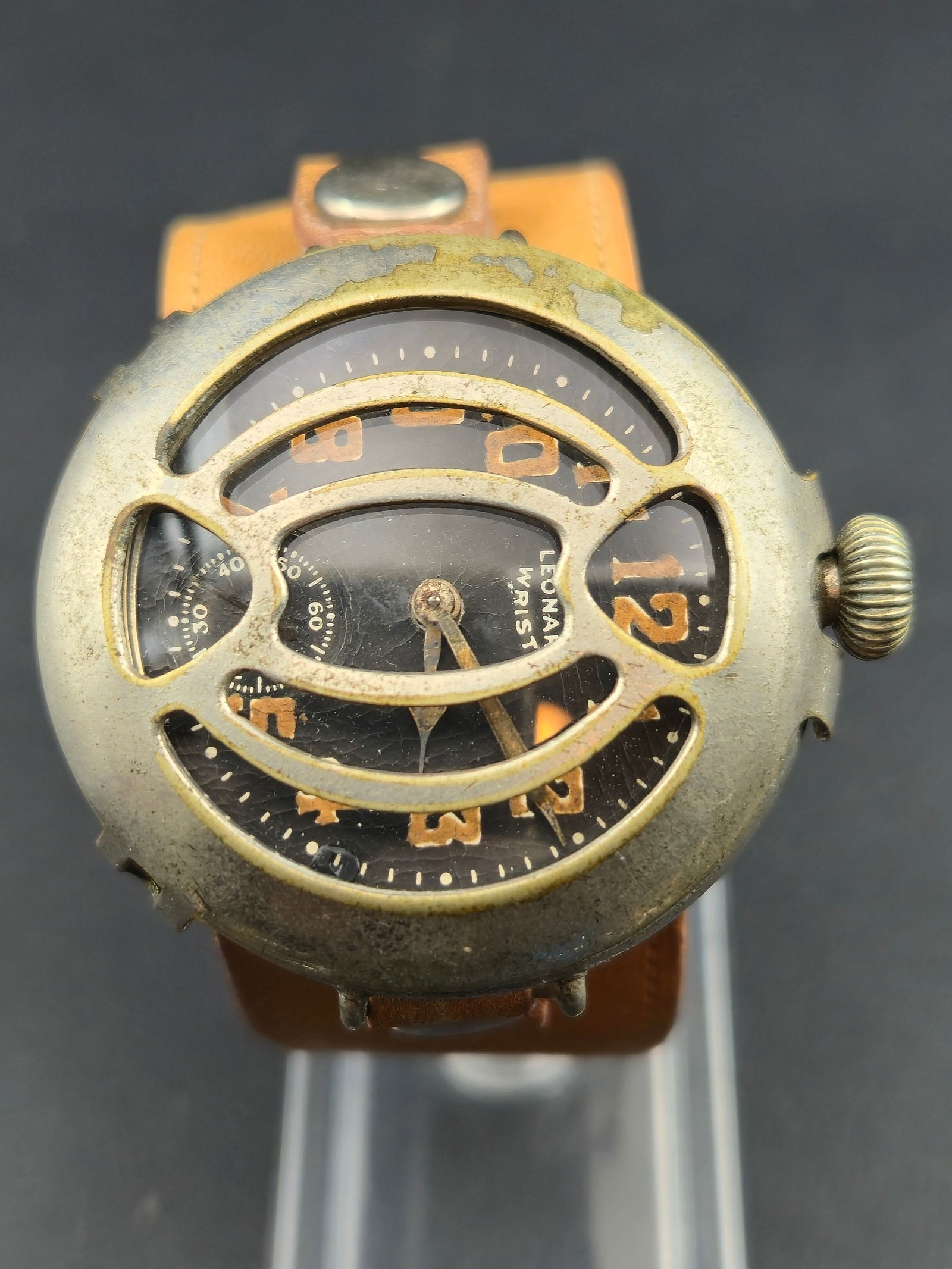 1915 WWI Leonard Trench Watch w/ Original Shrapnel Guard – 34mm Wire Lugs – Black Dial – (1 of 8)