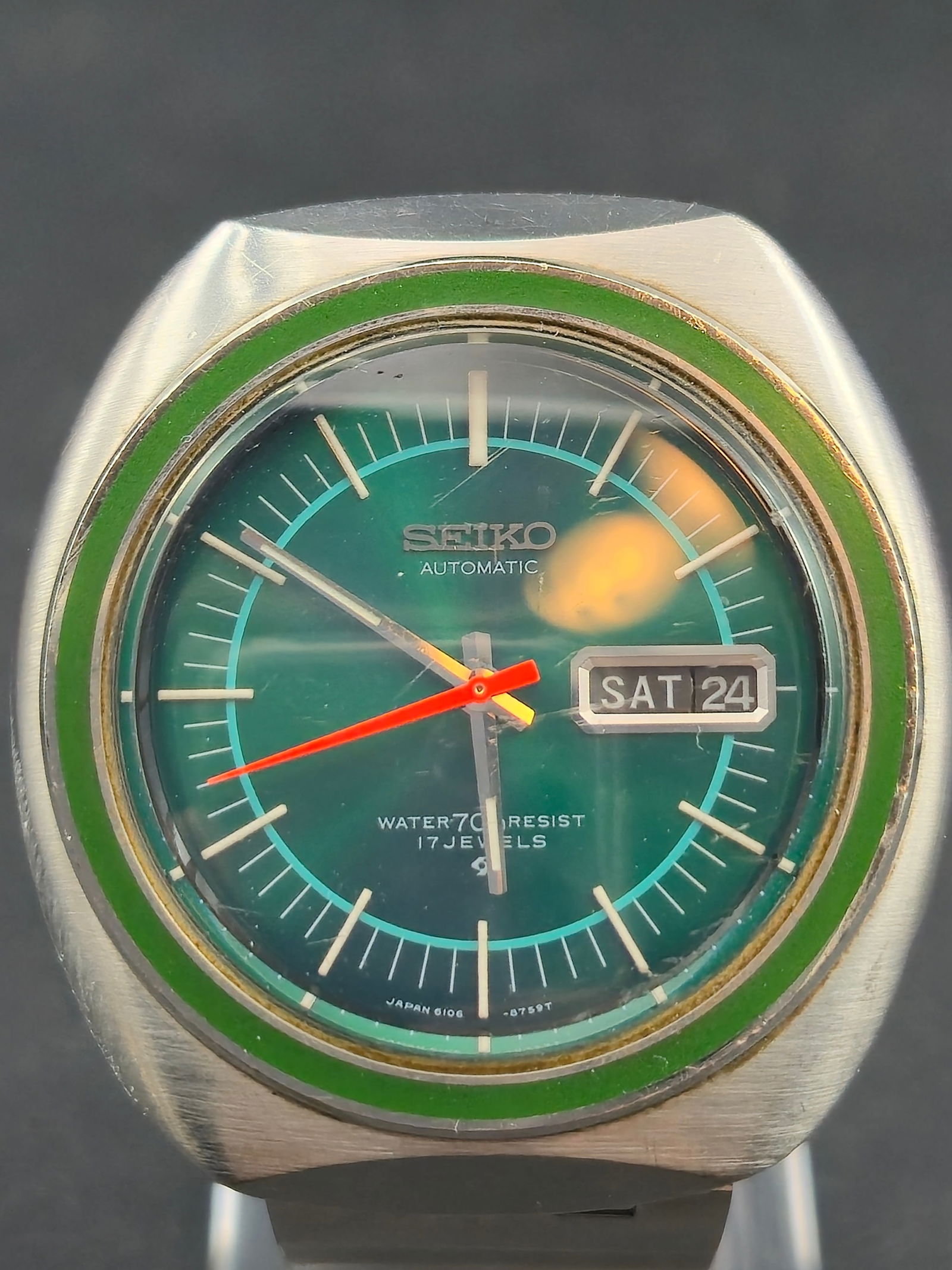 1971 Seiko 6106-8569 DX Automatic 40mm Green Dial Vintage Japan Watch Running (1 of 9)