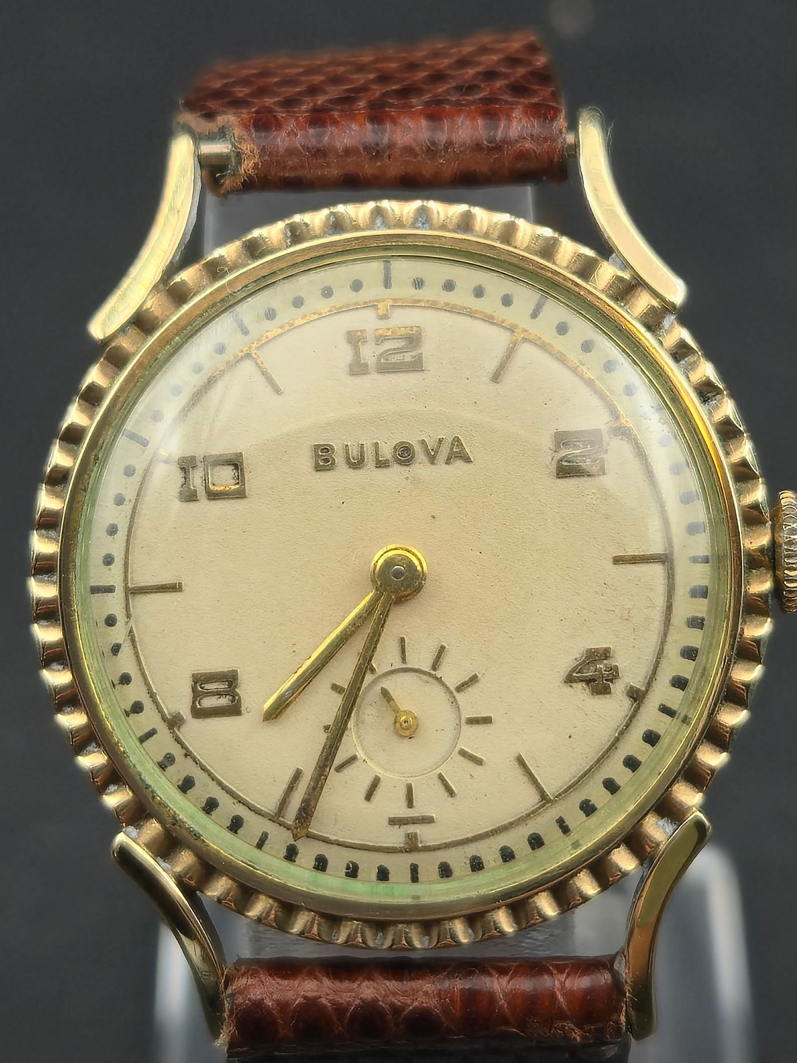 1950 Bulova 10K GF 30mm Fluted Bezel Vintage Dress Watch Sub-Seconds Running (1 of 9)