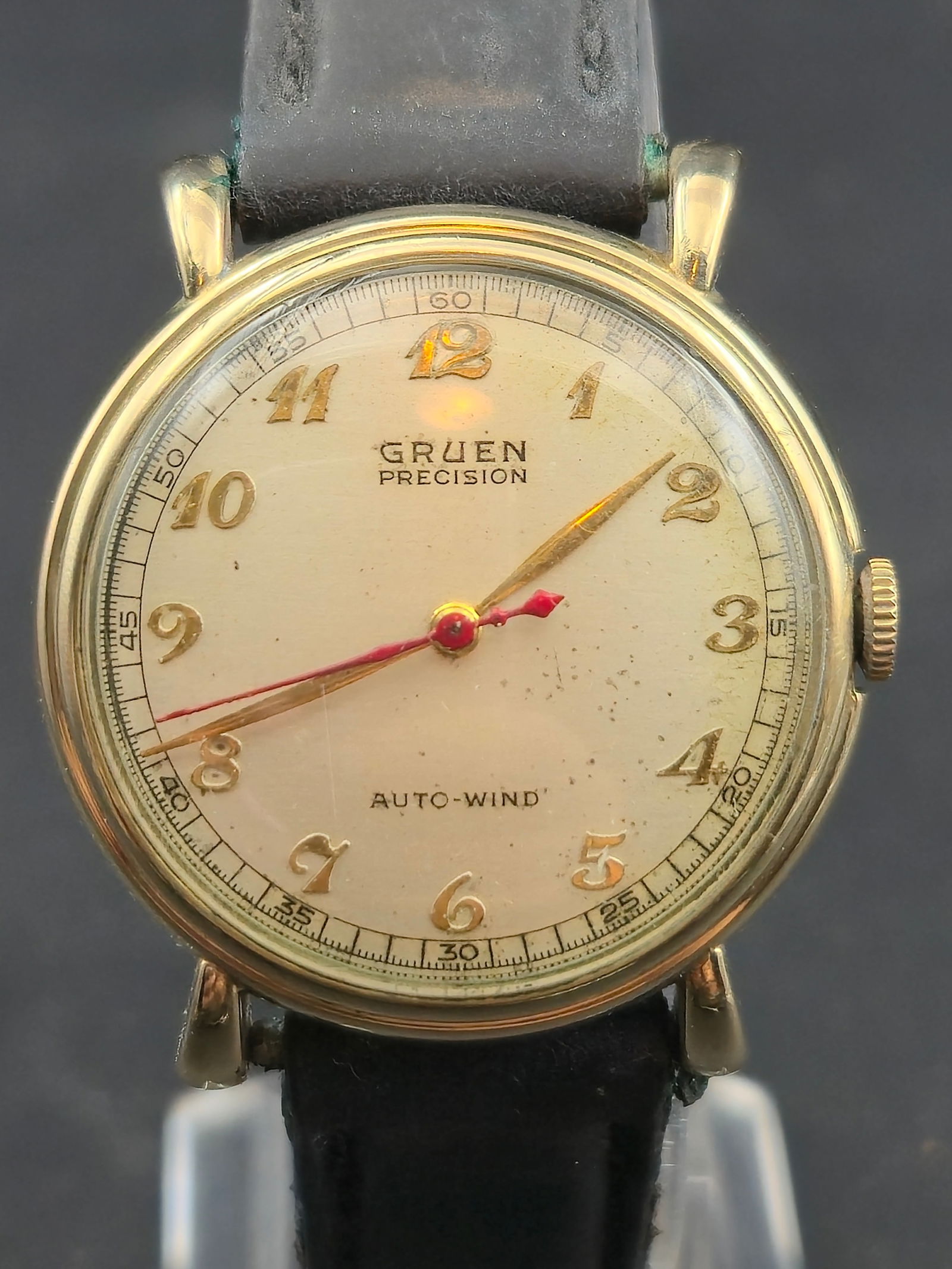 1940s Gruen Autowind Veri-Thin 10K GF 34 mm 17J Bumper Automatic with Original Box  Vintage (1 of 12)