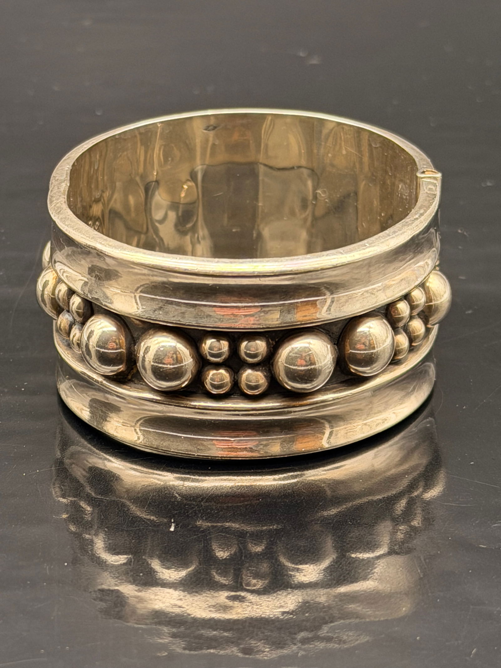 Bold Vintage 925 Sterling Silver Hinged Bracelet – Heavy 65g Tribal Ball Design (1 of 6)