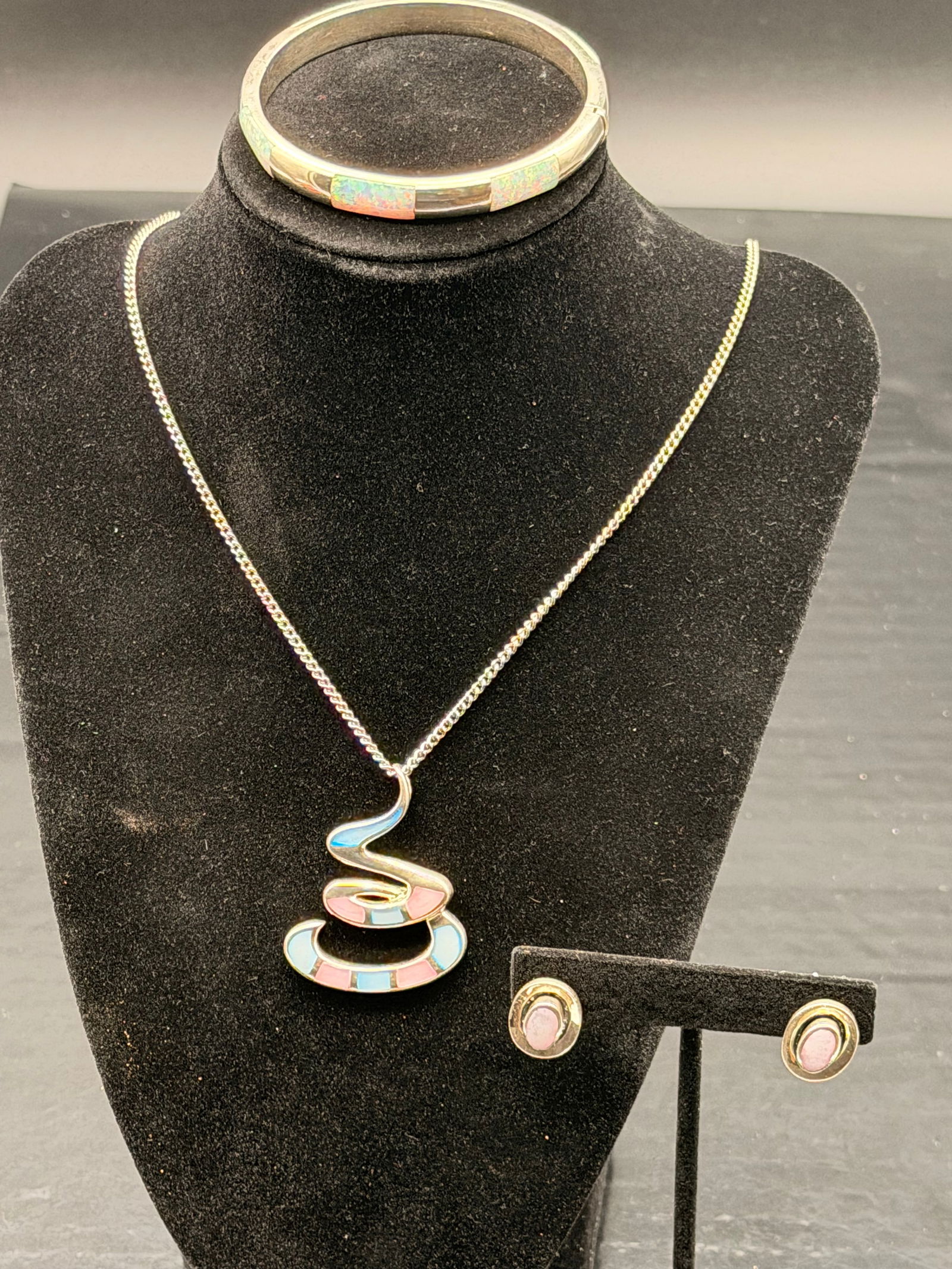 Pastel Enamel Jewelry Set – Bracelet, Necklace & Earrings (41g) (1 of 12)