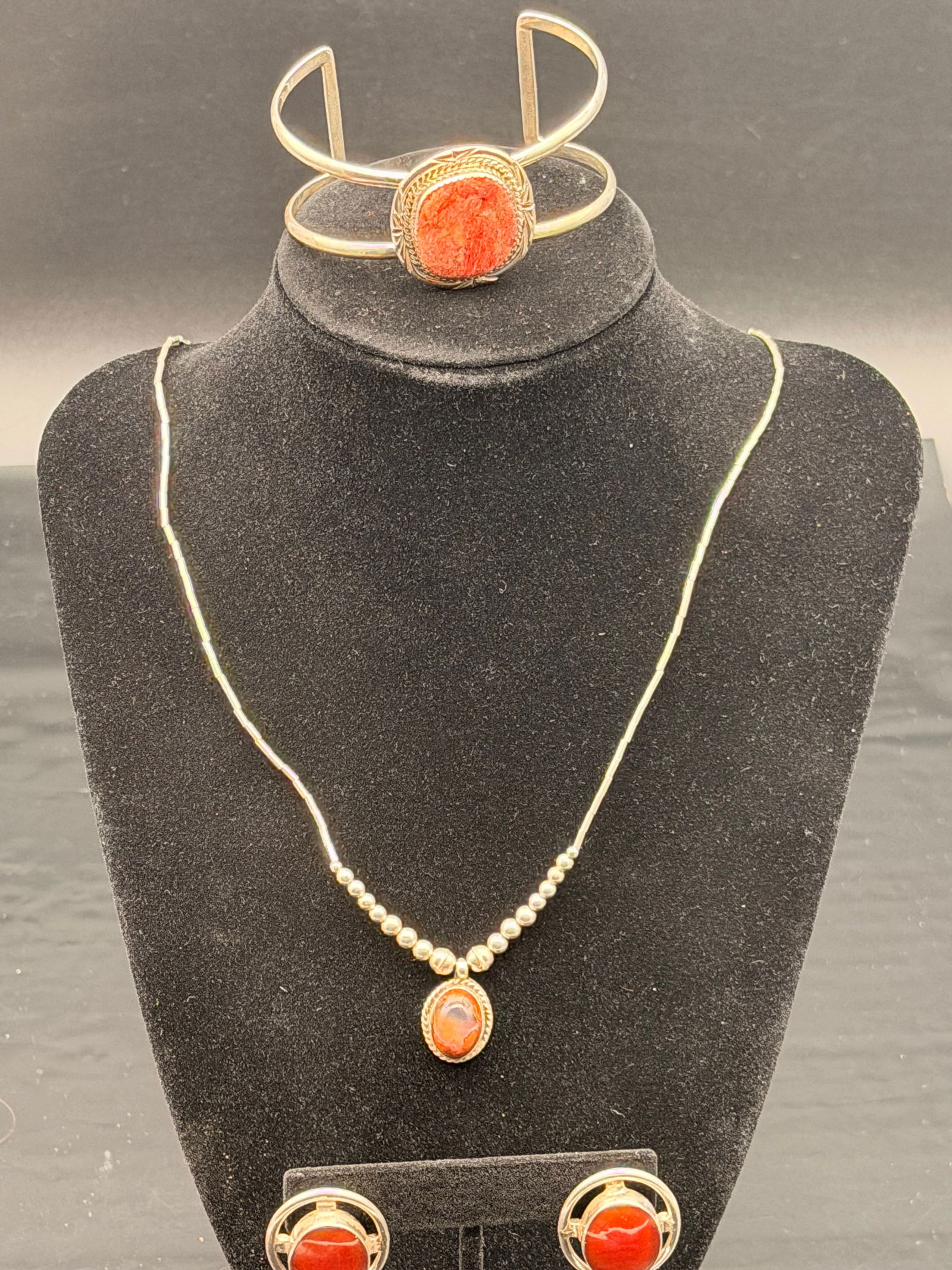 Vintage Mexican Sterling Silver Red Coral Jewelry Set – Cuff Bracelet, Necklace & Earrings (1 of 11)