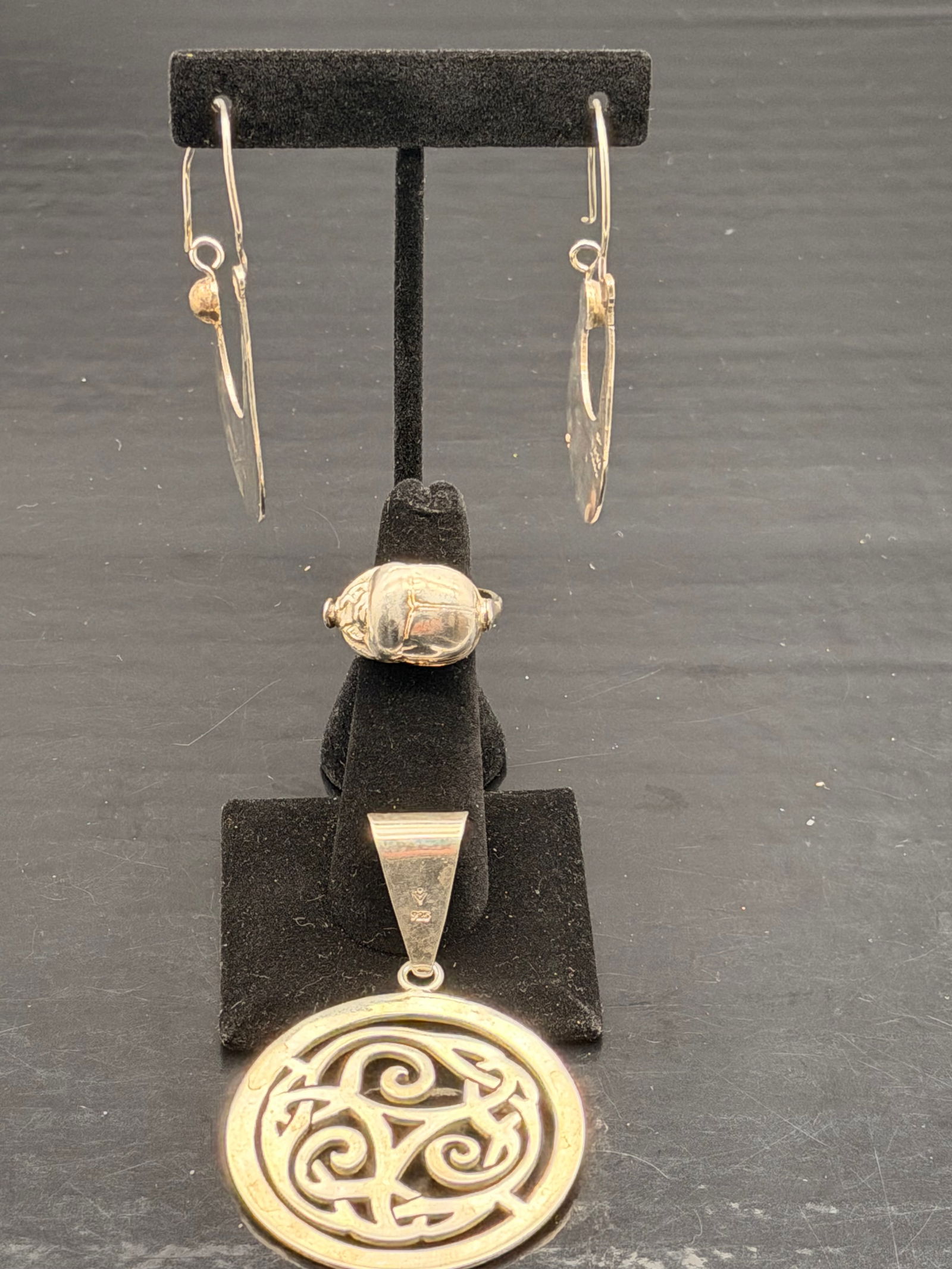 Vintage 925 Sterling Silver Lot – Mexico Earrings, Large Pendant & Ring – 49g (1 of 12)