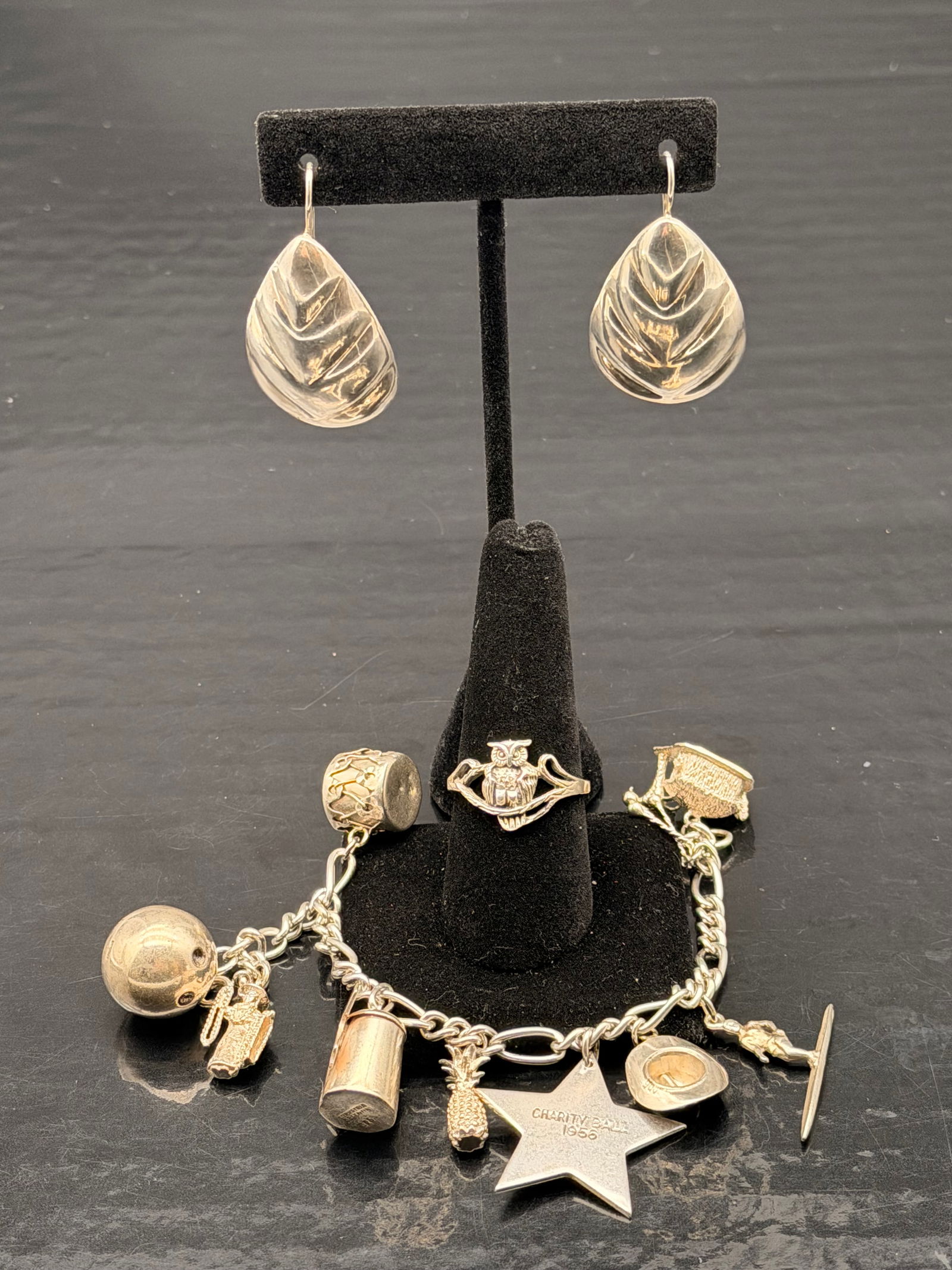 Sterling Silver 925 Lot – Mexico Earrings, Owl Ring & Charm Bracelet – 57g (1 of 10)