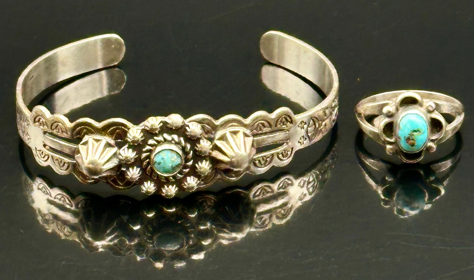 Vintage Navajo Sterling & Turquoise Bracelet & Ring Set – 16g (1 of 11)
