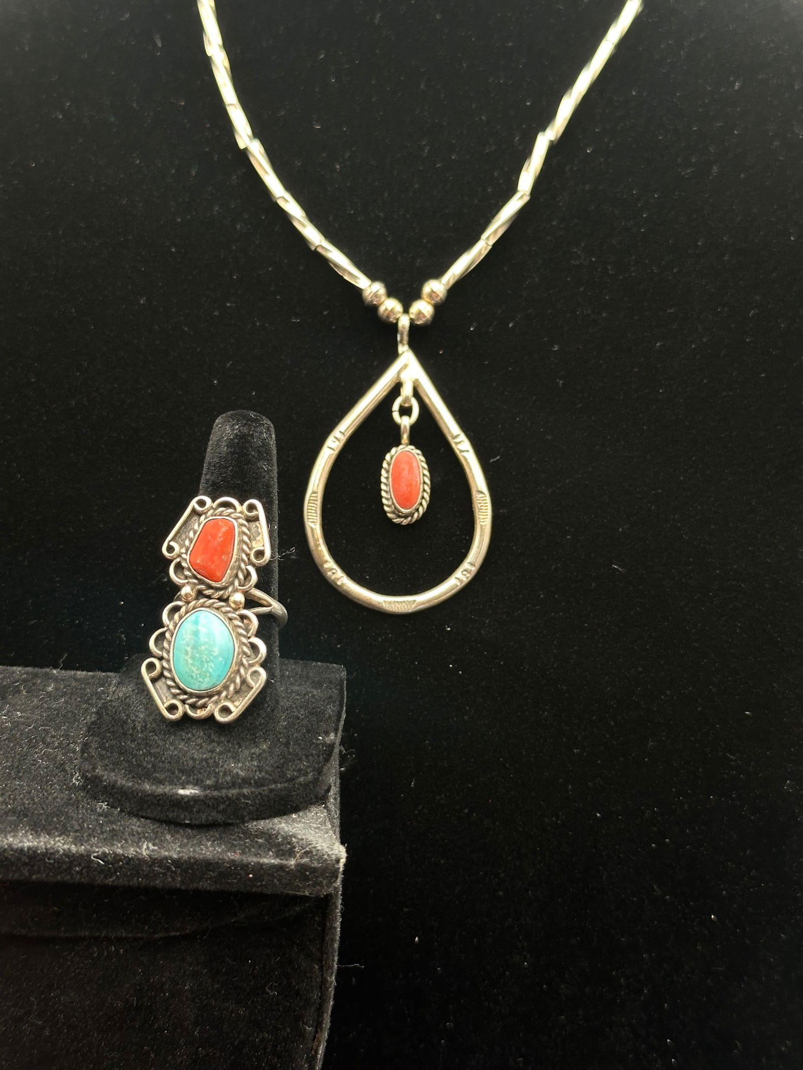 Vintage Navajo Sterling Coral & Turquoise Ring + Necklace Set (29g) (1 of 14)