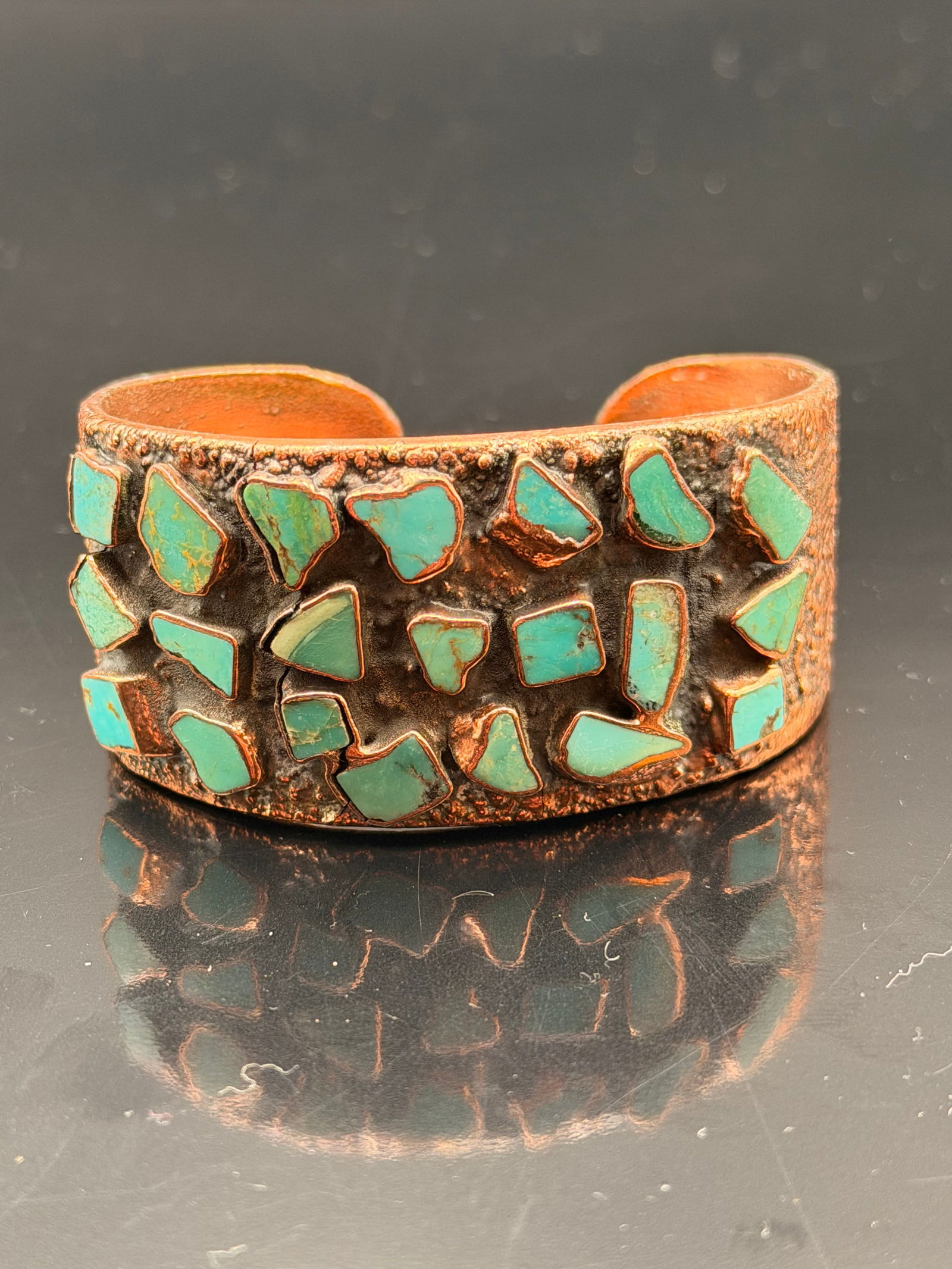 Vintage Solid Copper & Turquoise Chip Inlay Cuff Bracelet – 59.9g (1 of 7)