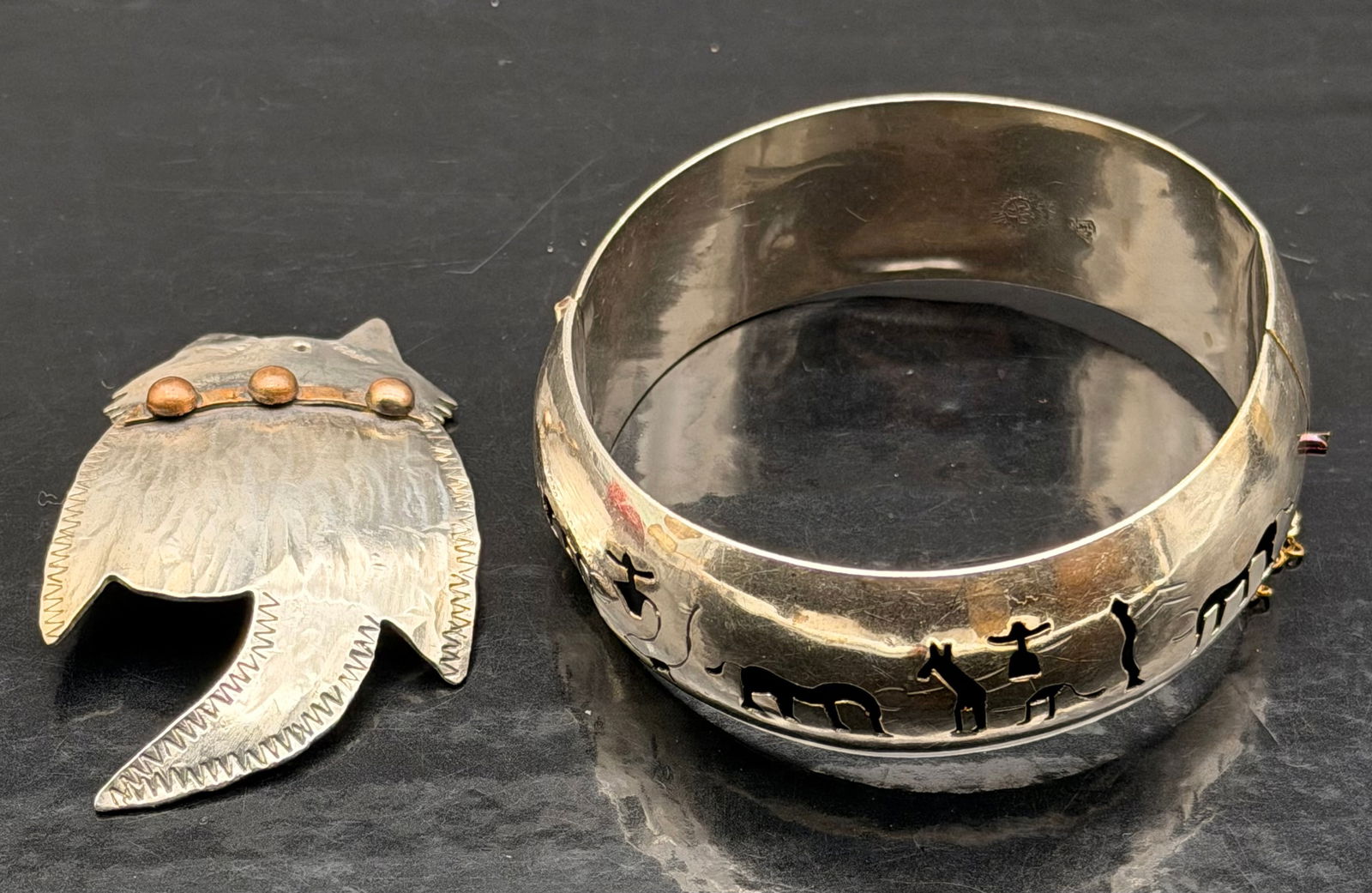 Elegant Navajo cuff bracelet and brooch (1 of 8)