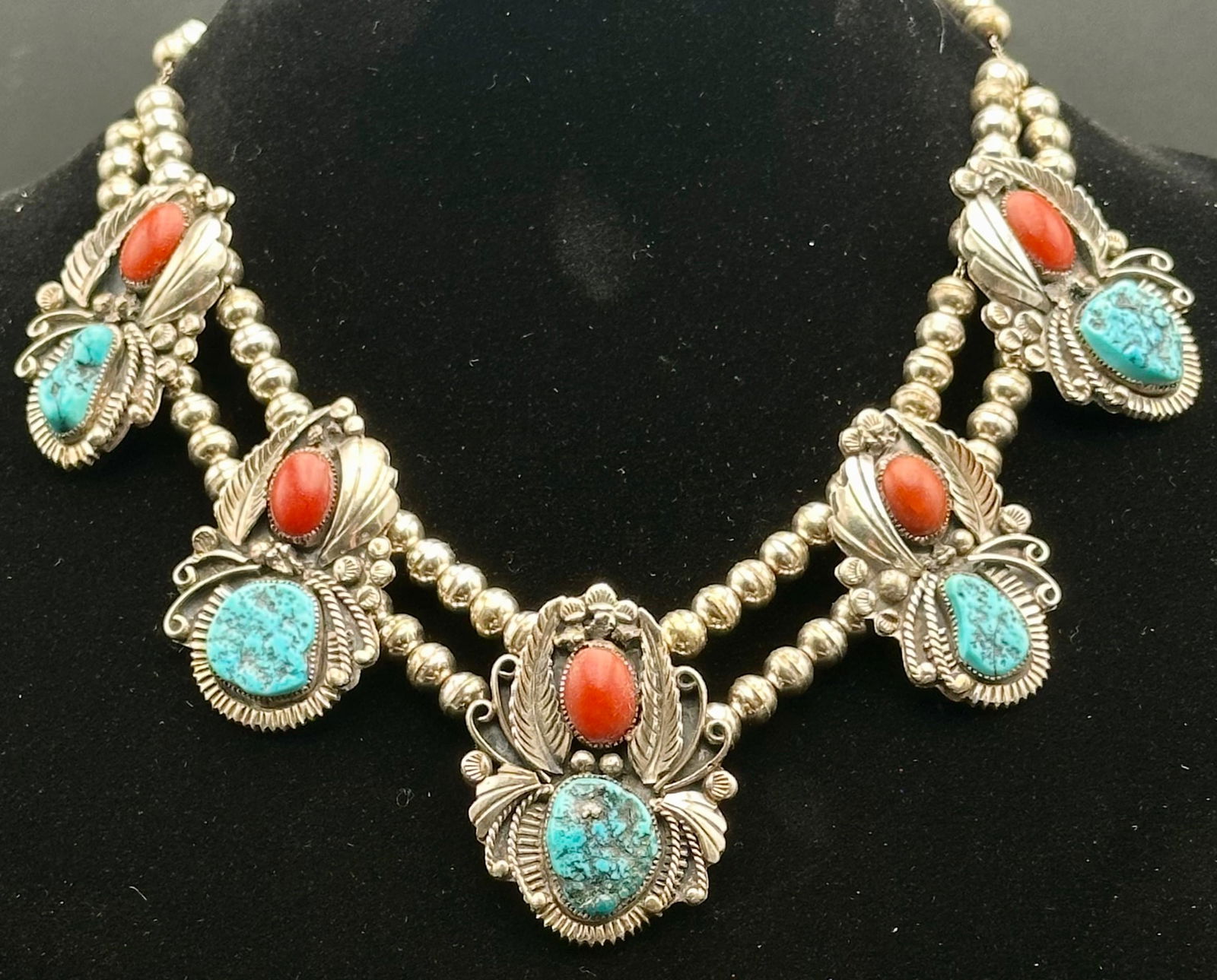 Vintage Robert Kelley Navajo Sterling Necklace w/ Turquoise & Coral – 121g (1 of 13)