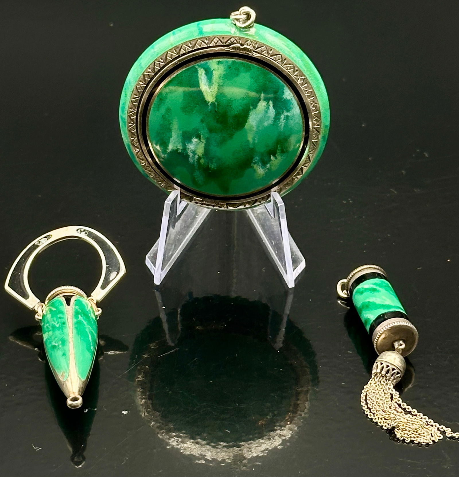 Antique Green Stone Vanity Set – Compact, Perfume Bottle & Scent Vial (1 of 10)