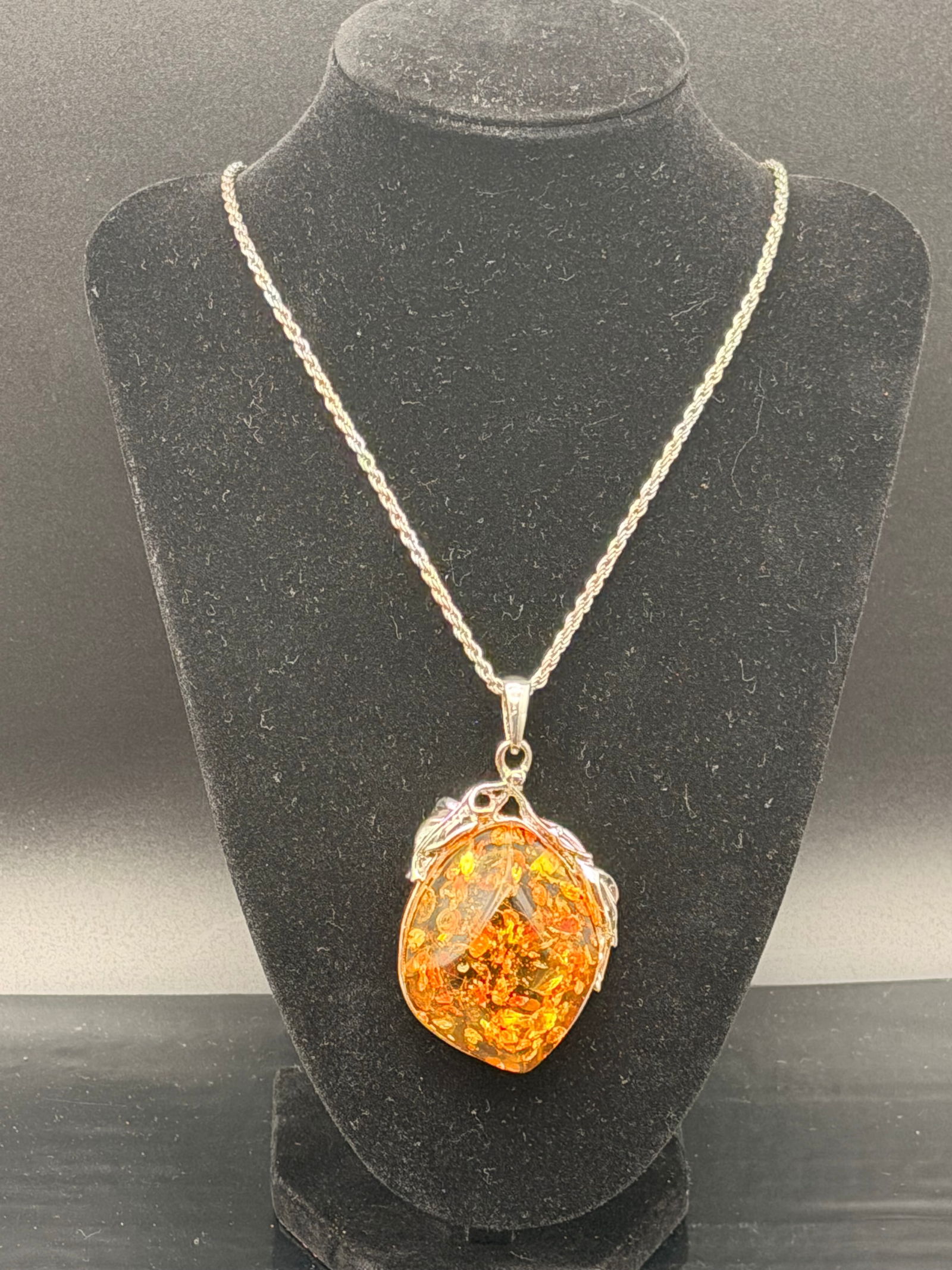 Large Baltic Amber & Sterling Silver Pendant Necklace – 49g (1 of 6)