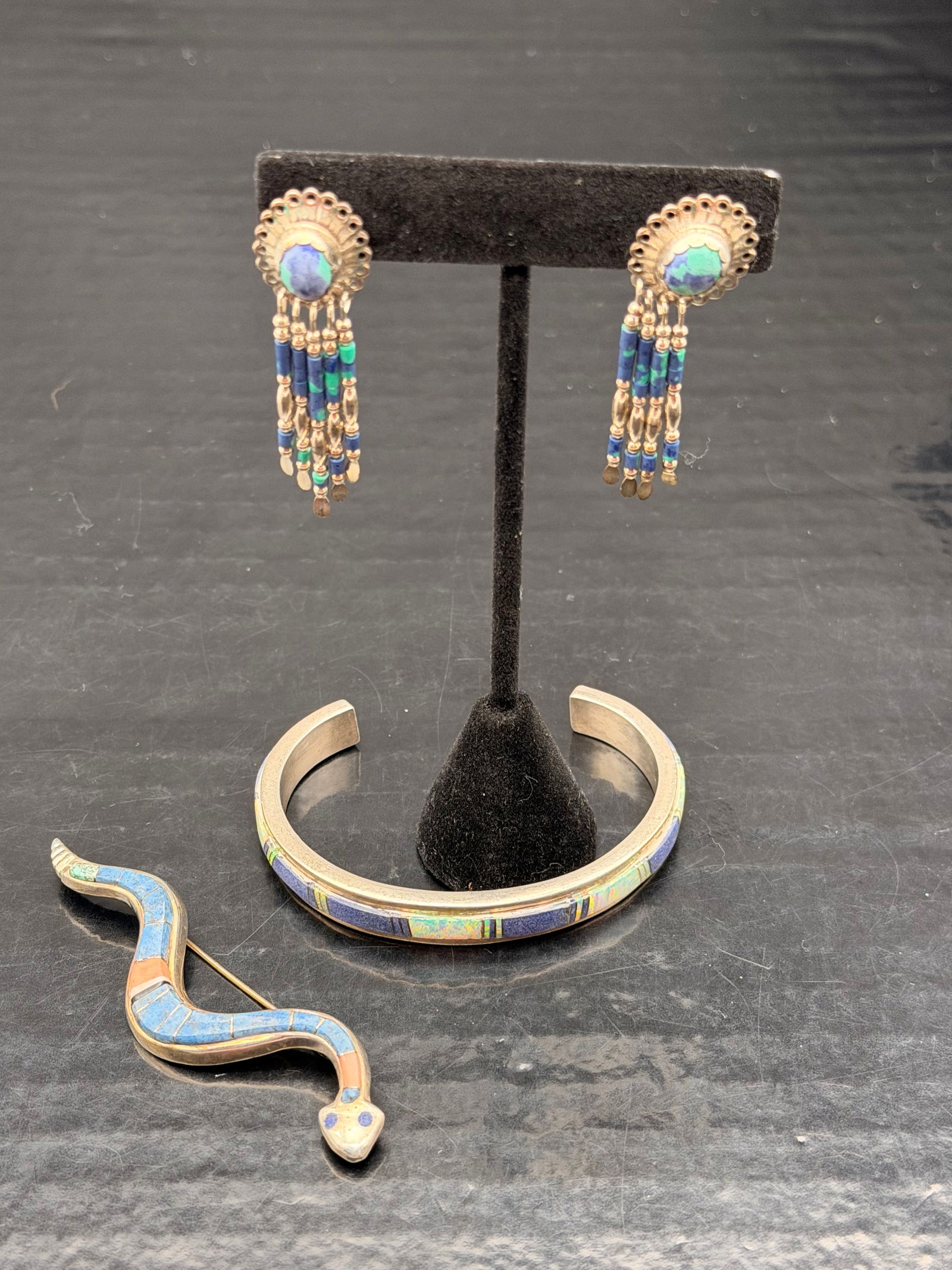 Zuni Sterling Silver Inlay Set – Bracelet, Dangle Earrings & Snake Brooch (50g) (1 of 11)