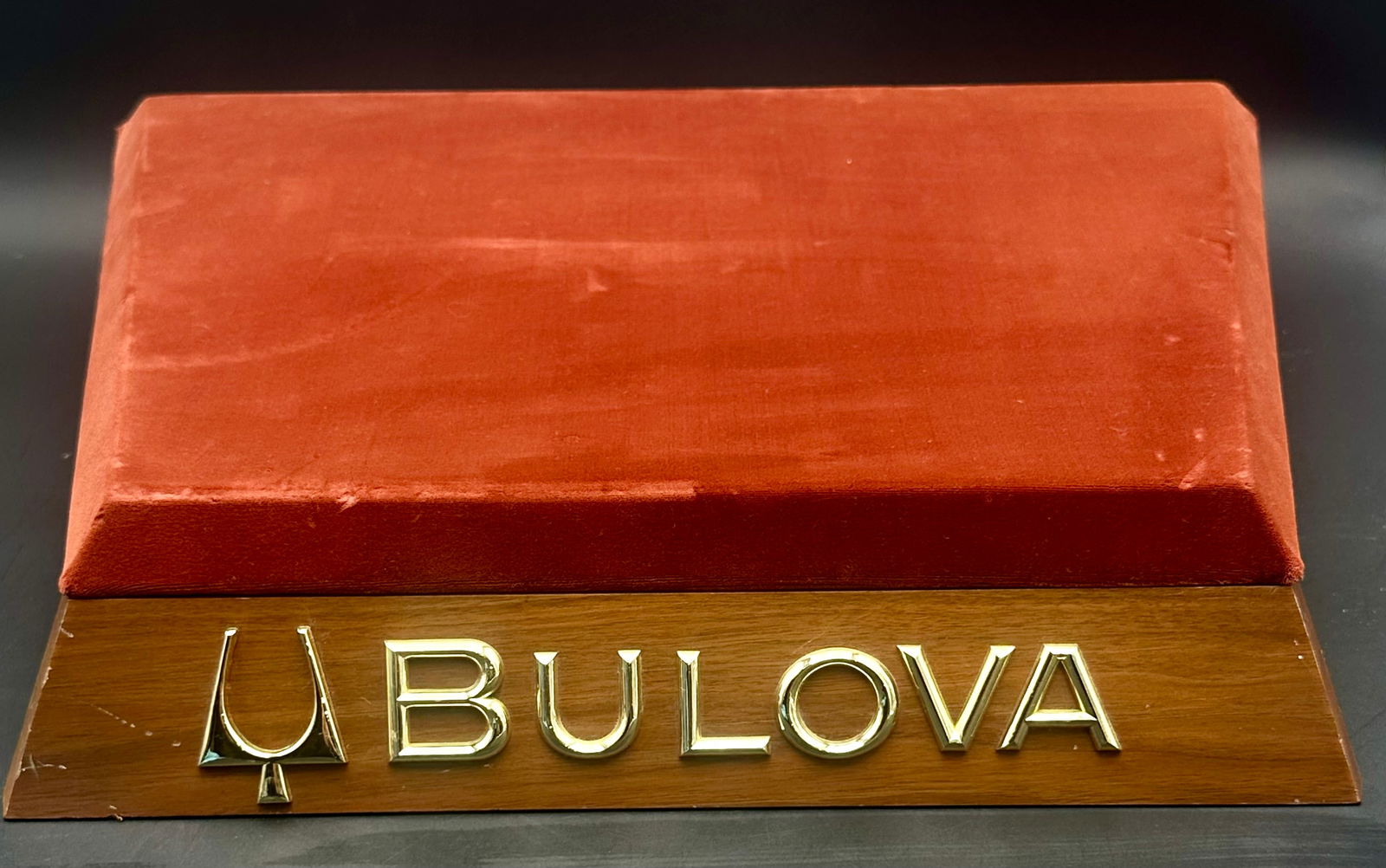 Vintage BULOVA Watch Store Display Stand – Velvet & Wood – Tuning Fork Logo (1 of 14)