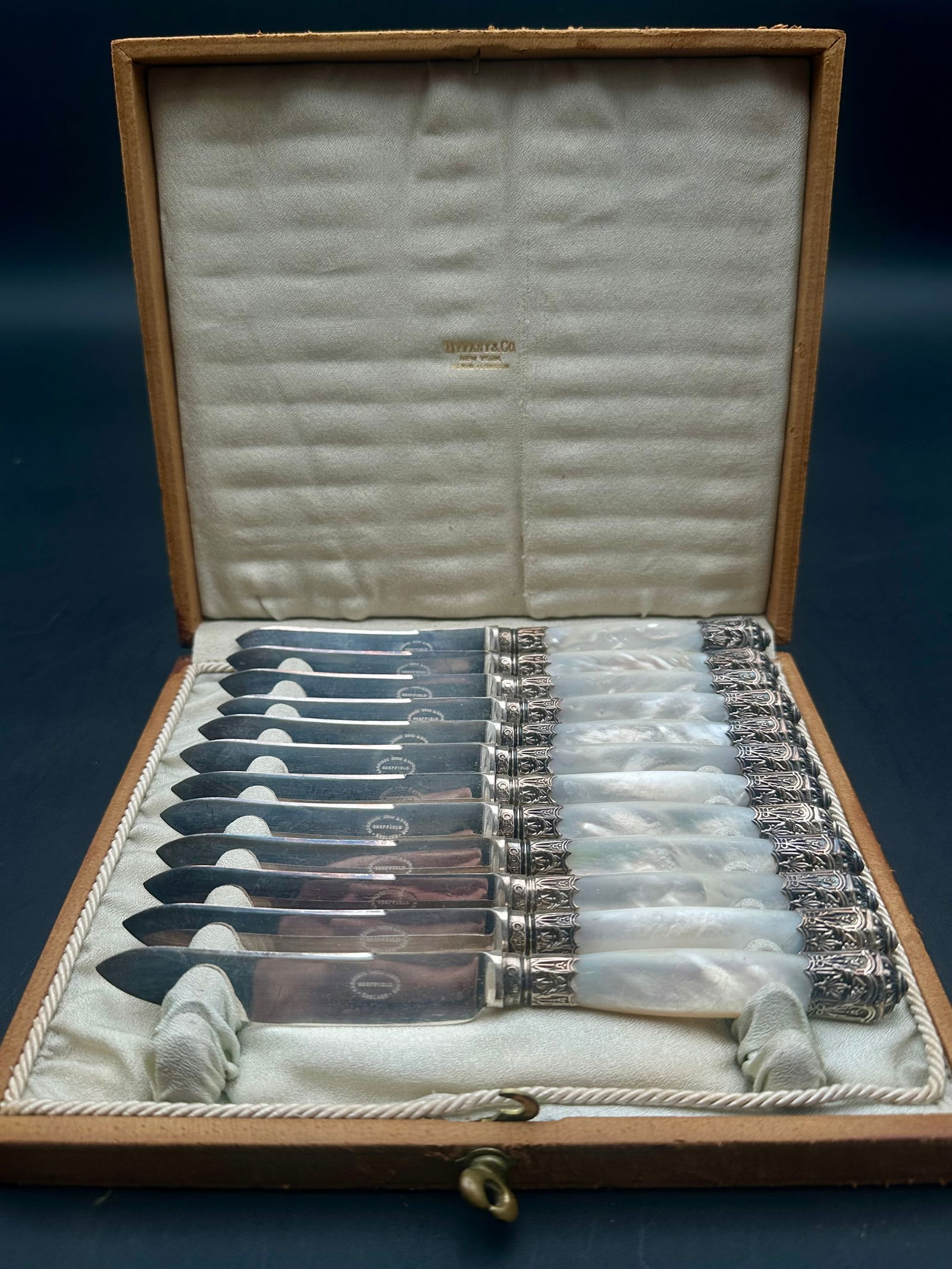 Antique Tiffany & Co MOP Dessert Knives – Harrison Bros Sheffield (12pc Set) (1 of 11)