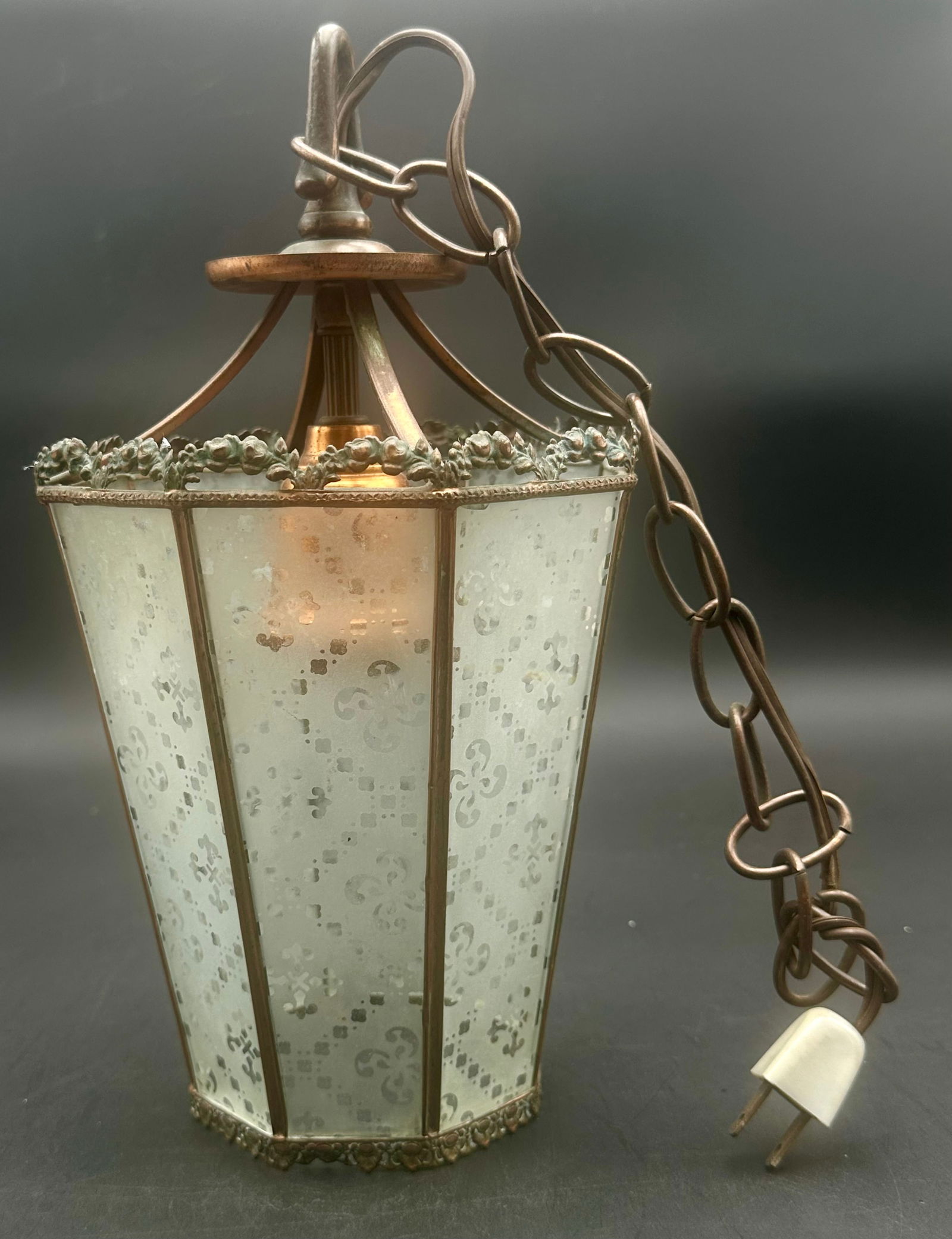 SMALL ANTIQUE COPPER GLASS PENDANT LAMP, HANGING FIXTURE (1 of 13)