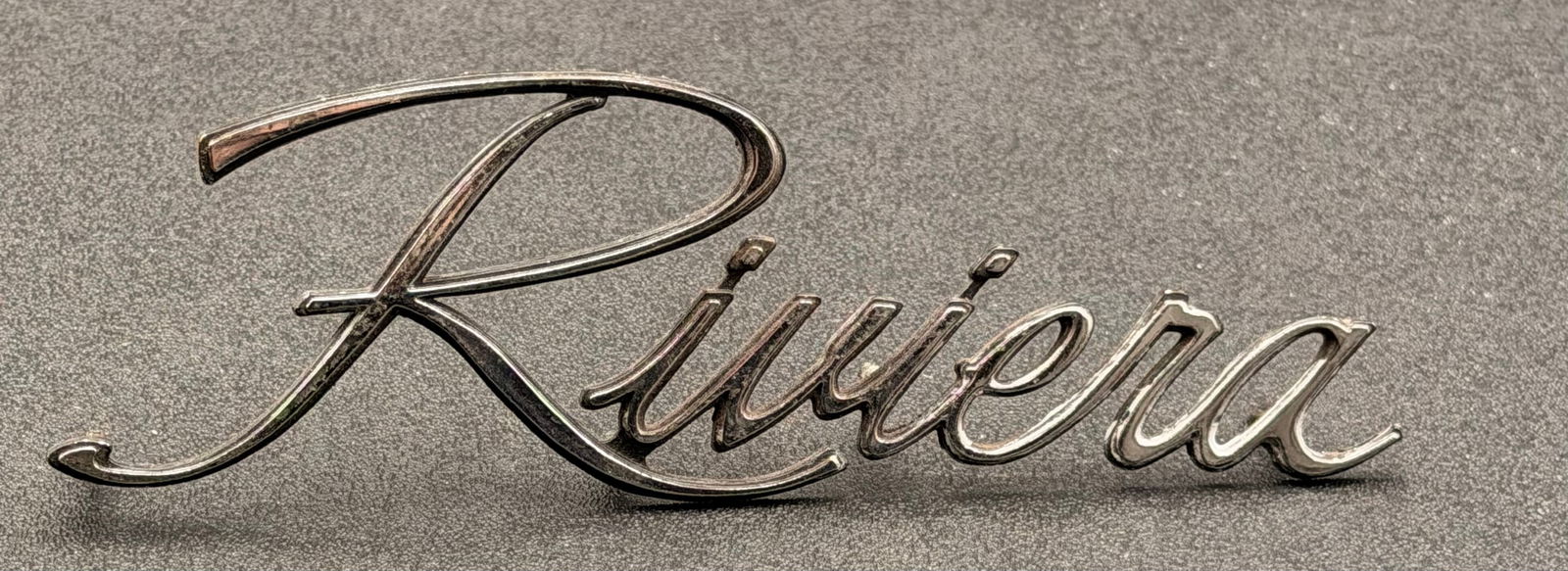 1963–1965 Buick Riviera Script Emblem OEM GM Chrome Vintage Badge (1 of 5)