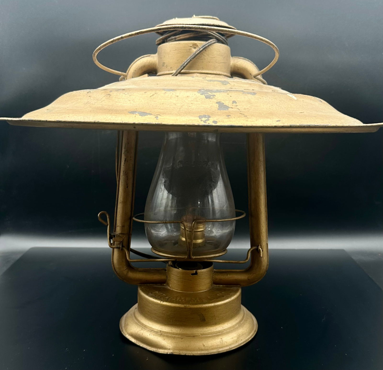 Antique American Brass Kerosene Lantern w/ Liberty Tubular Globe c. 1920 (1 of 13)