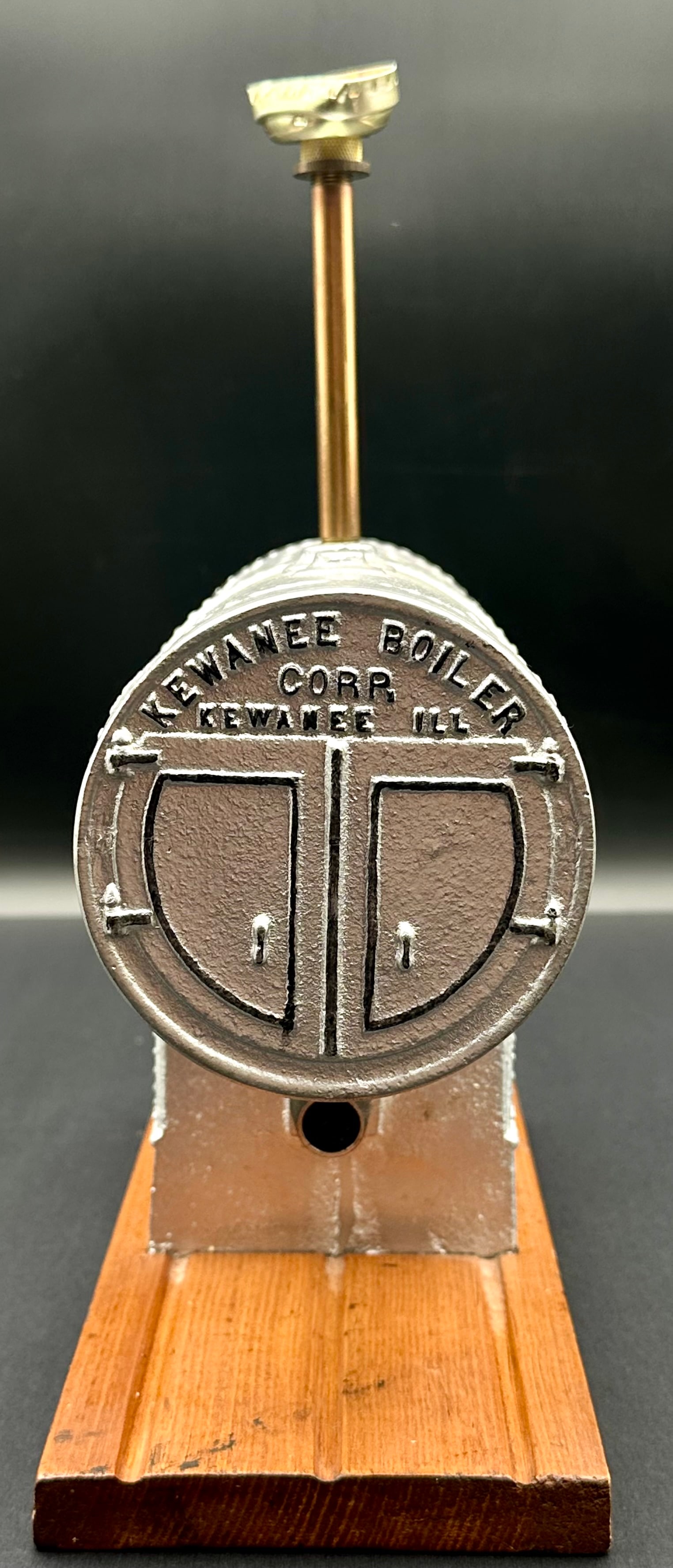 Vintage Kewanee Boiler Corp Portable Furnace Cast Metal Salesman Sample: Vintage Kewanee Boiler Corporation cast metal portable furnace / boiler salesman sample, marked “Kewanee Portable Furnace” and “Kewanee Boiler Corp – Kewanee, Ill.”This early 20th-ce