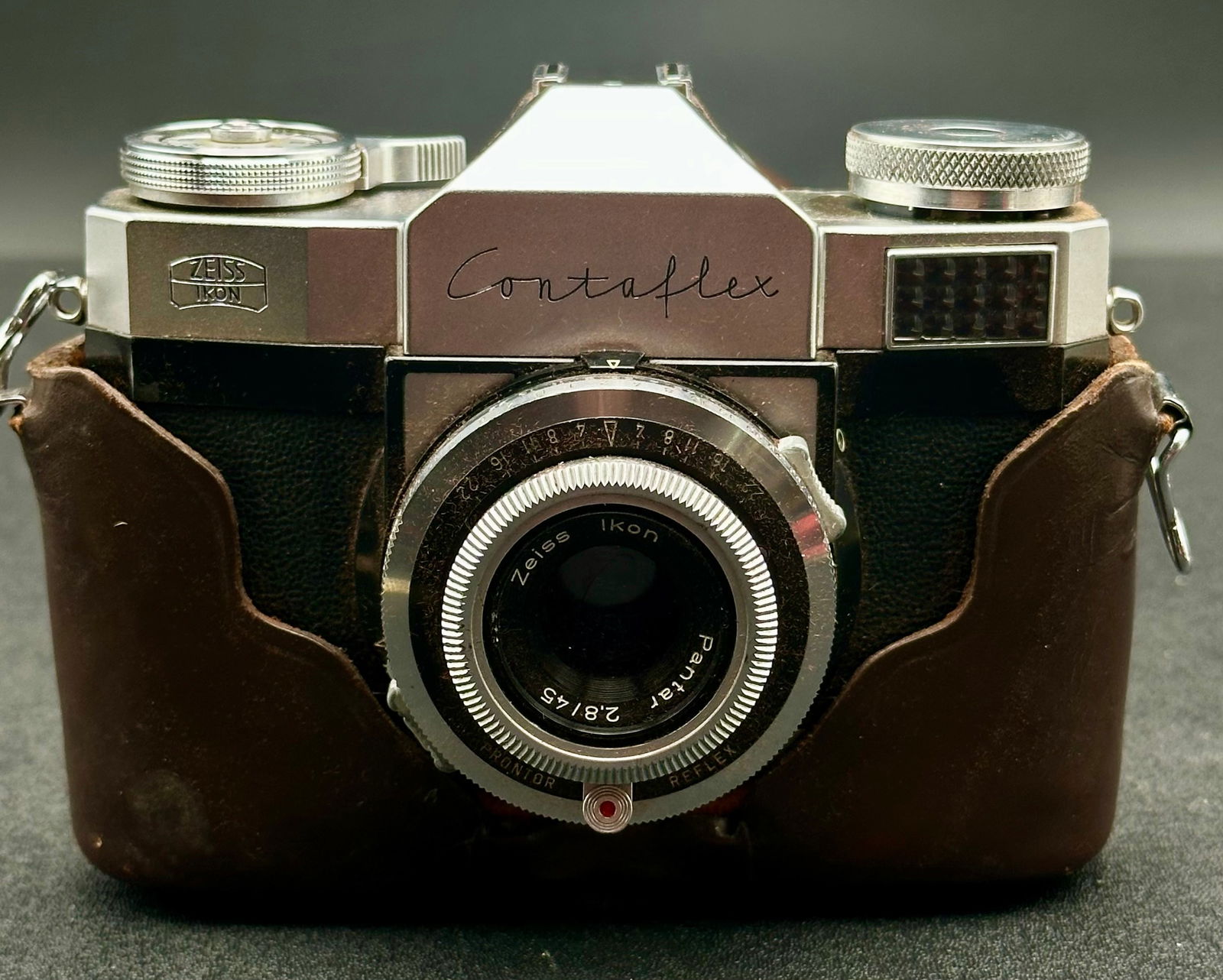 Zeiss Ikon Contaflex 35mm Camera with Tessar 45mm f/2.8 Lens & Leather Case (1 of 15)